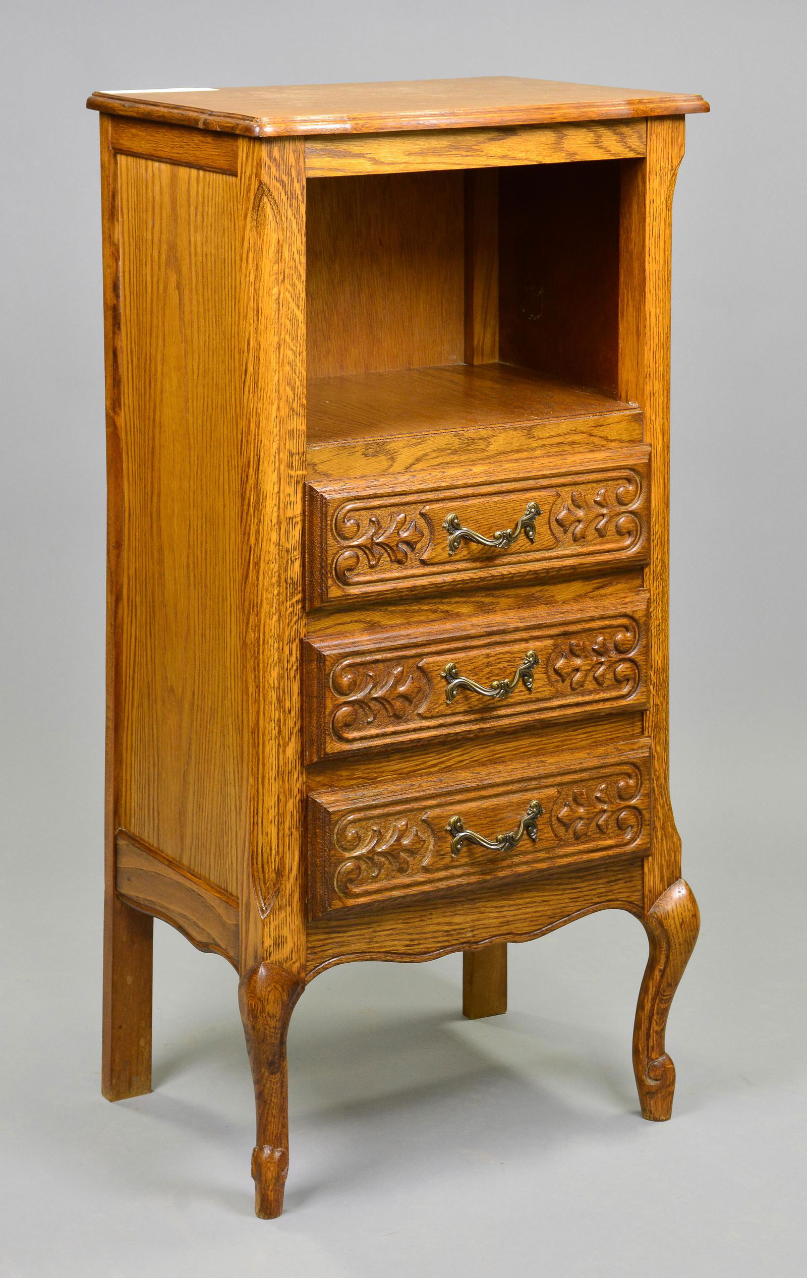 Country French Oak 3 Drawer Chest / Cabinet (1 of 2)