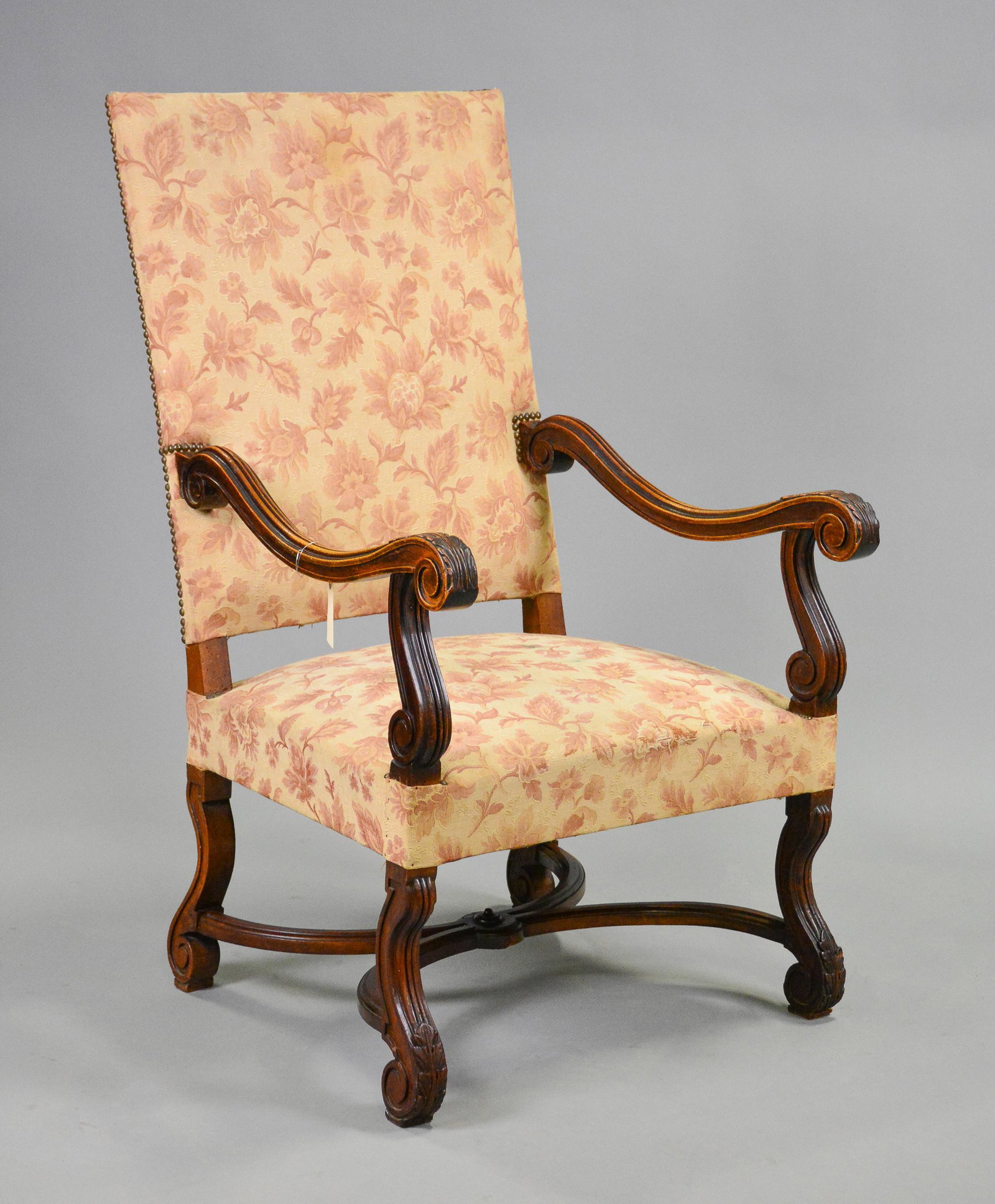 Floral Upholstered Fireside Arm Chair: Floral Upholstered Fireside Arm Chair - 43 in tall x 25 x 25