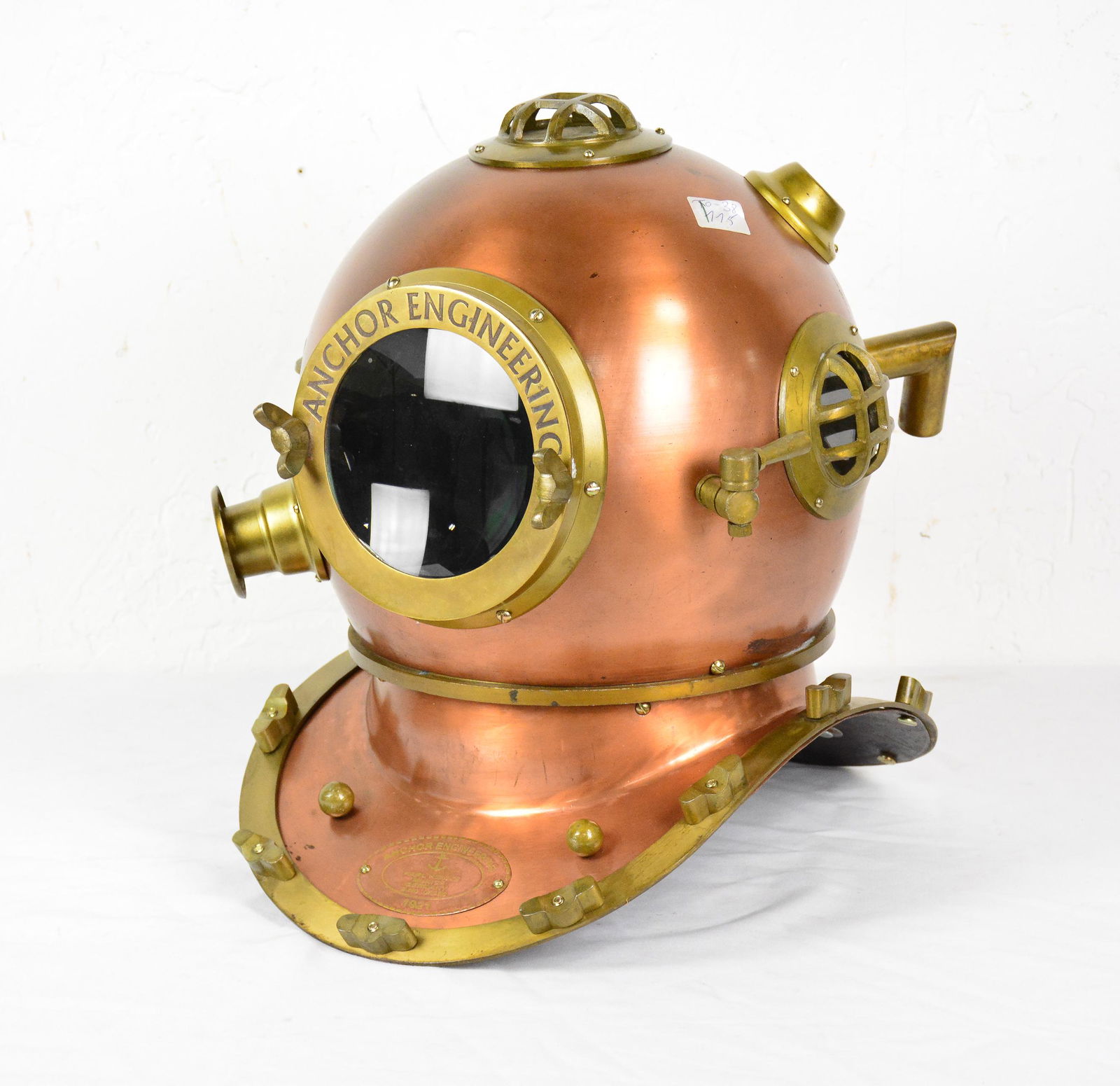Copper / Brass Diving Helmet (1 of 3)