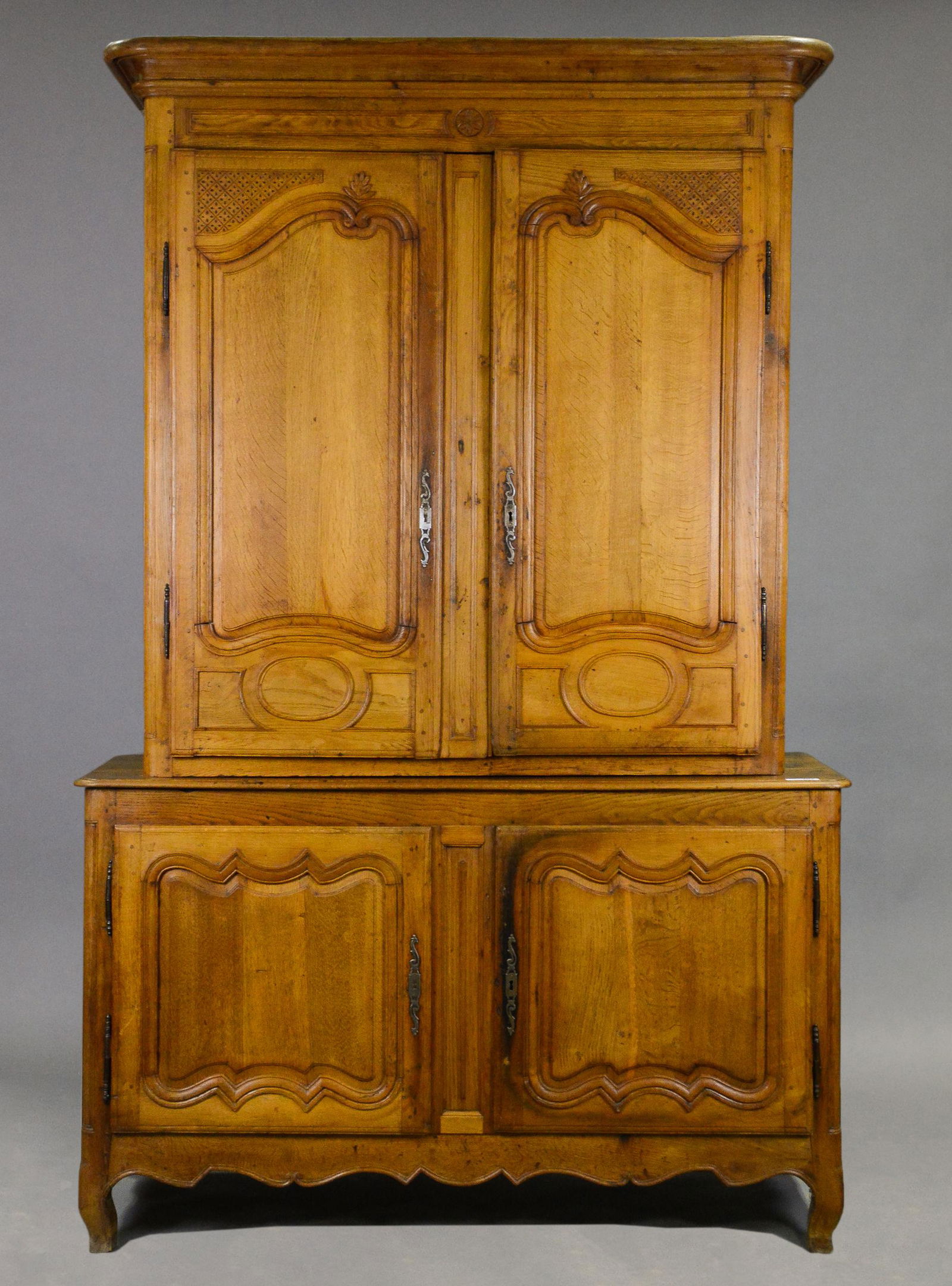 Large French Buffet De Corps (1 of 9)