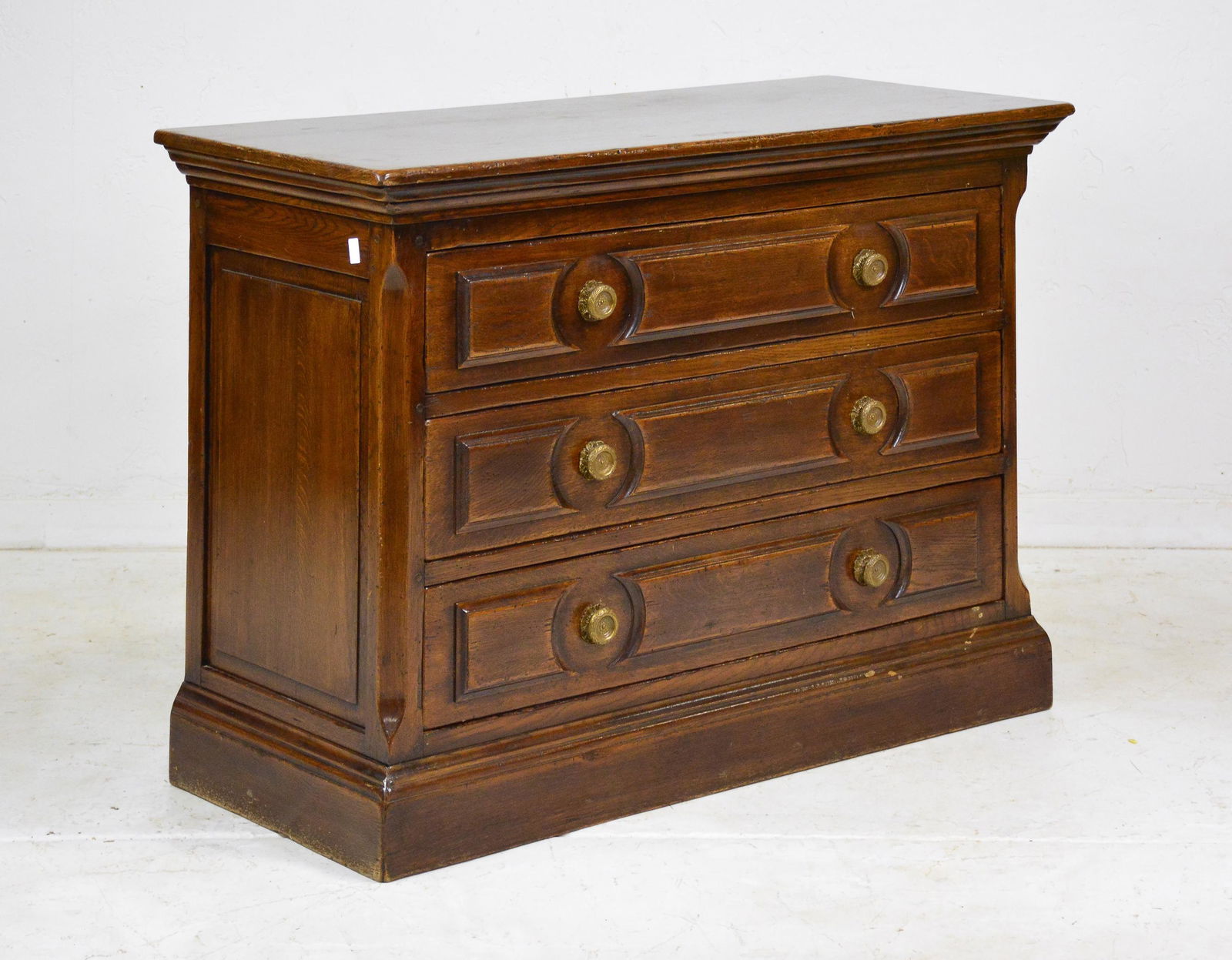 Large Oak 3 Drawer Chest / Commode (1 of 7)