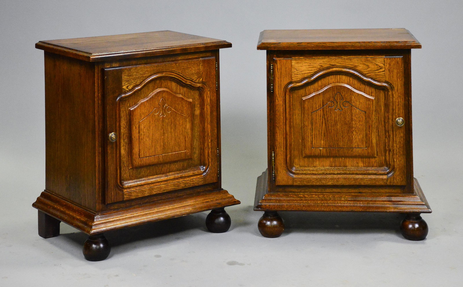 Pair French Single Door Nightstands: Pair French Single Door Nightstands - 26 in tall x 23 x 16