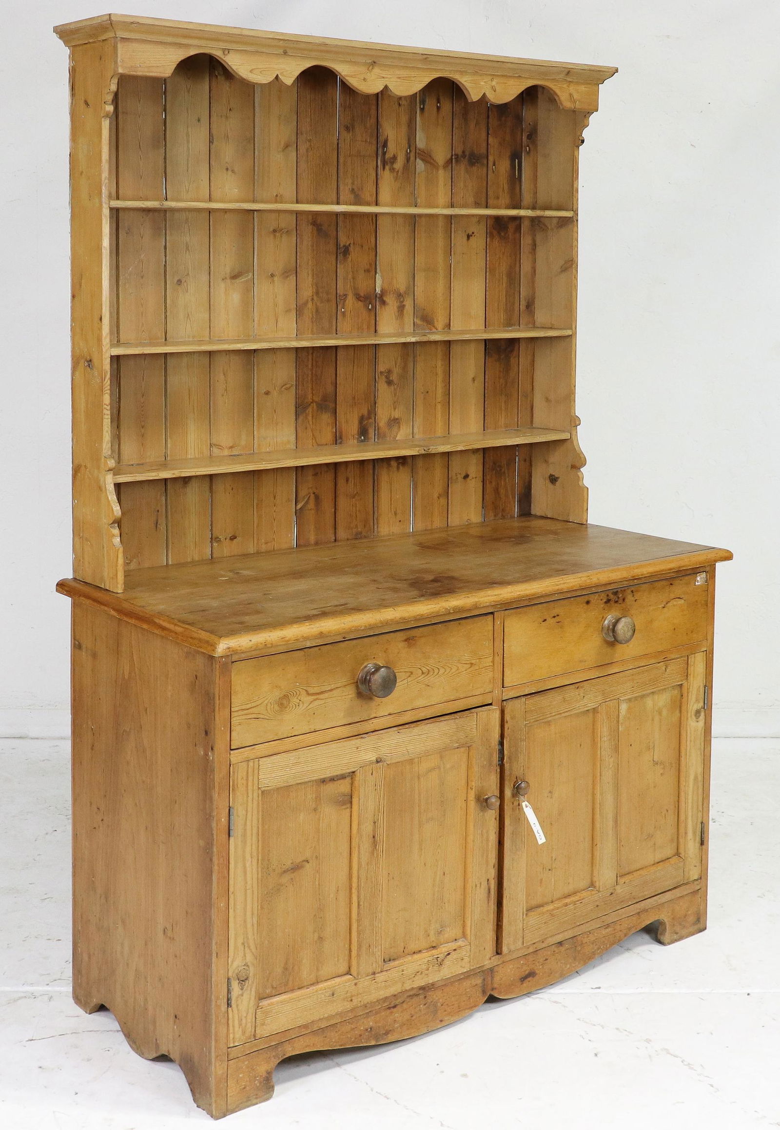 Pine Welsh Dresser (1 of 10)