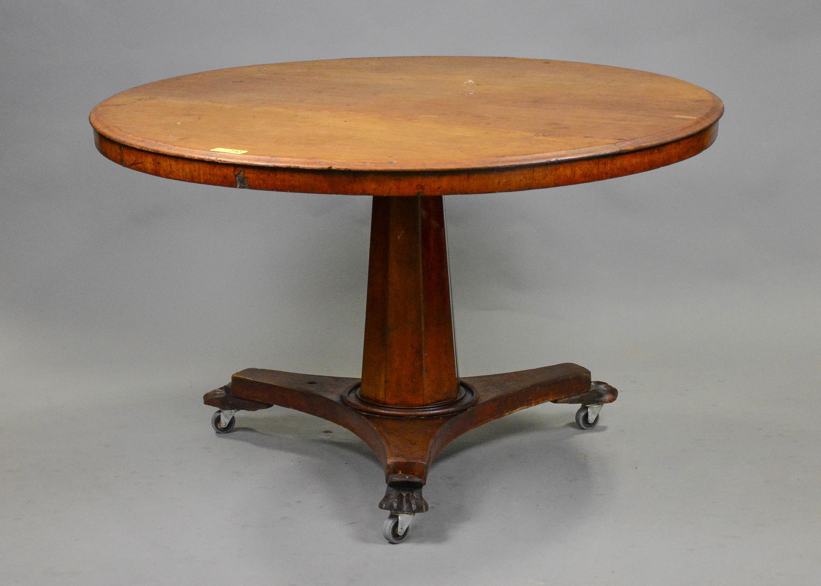 Round Oak Entry Table (1 of 4)