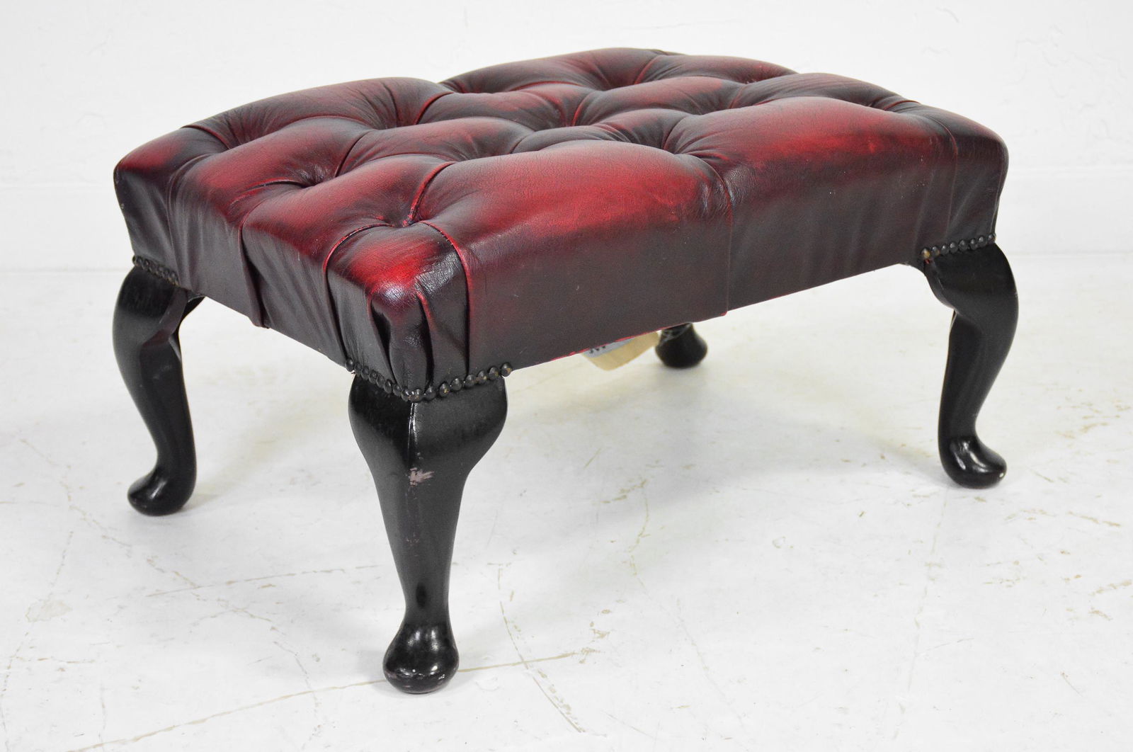 Chesterfield Stool with Queen Anne Legs #2 (1 of 2)