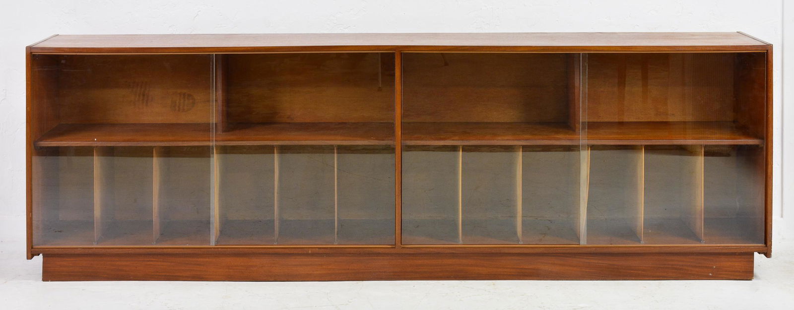 8 ft Mid Century Modern Record Cabinet / Sideboard (1 of 6)