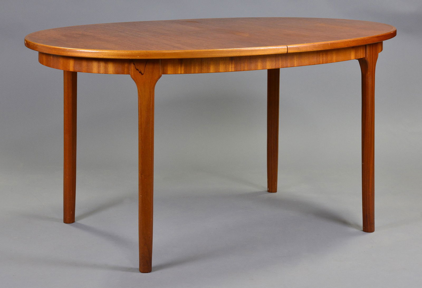 Oval Mid Century  Dining Table - Pop Up Leaf (1 of 10)