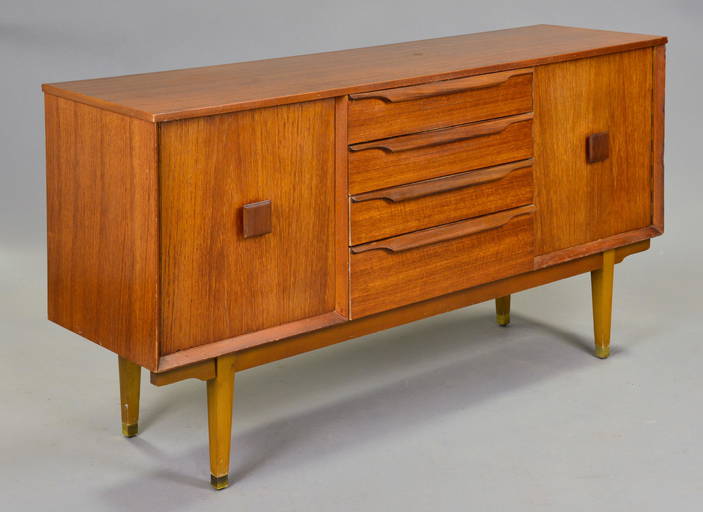 Mid Century Modern 4 Drawer 2 Door Sideboard