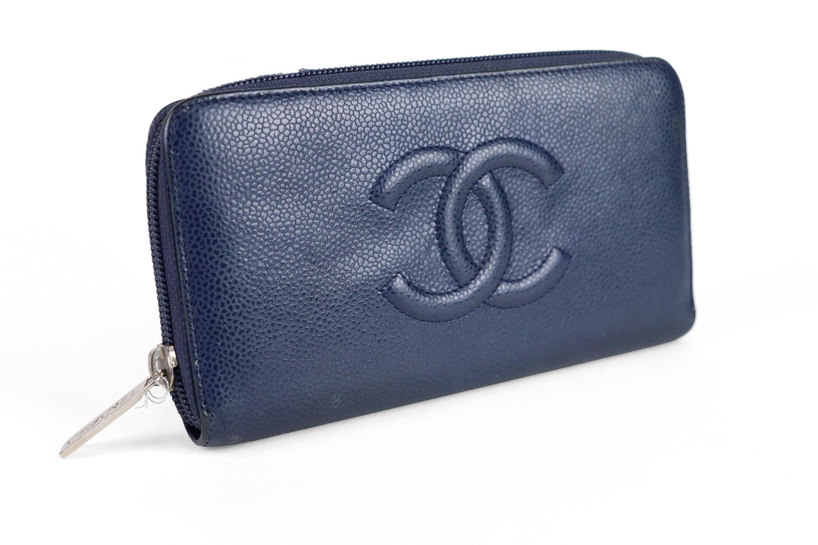 Chanel CC Zip Around Wallet in Caviar Leather (1 of 5)