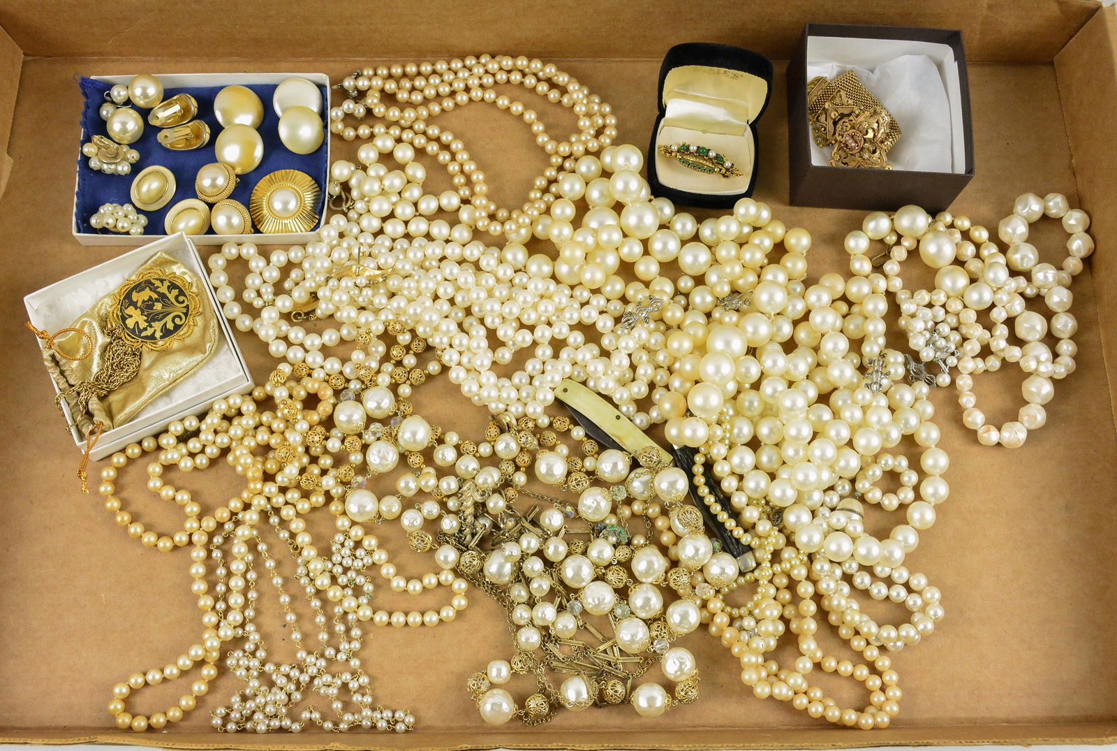 25pc Collection Of Assorted Jewelry (1 of 4)