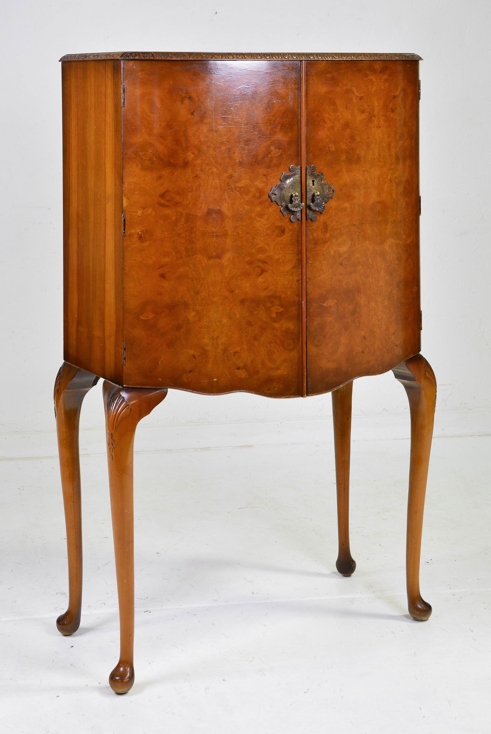 British Walnut Cocktail / Bar Cabinet (1 of 4)