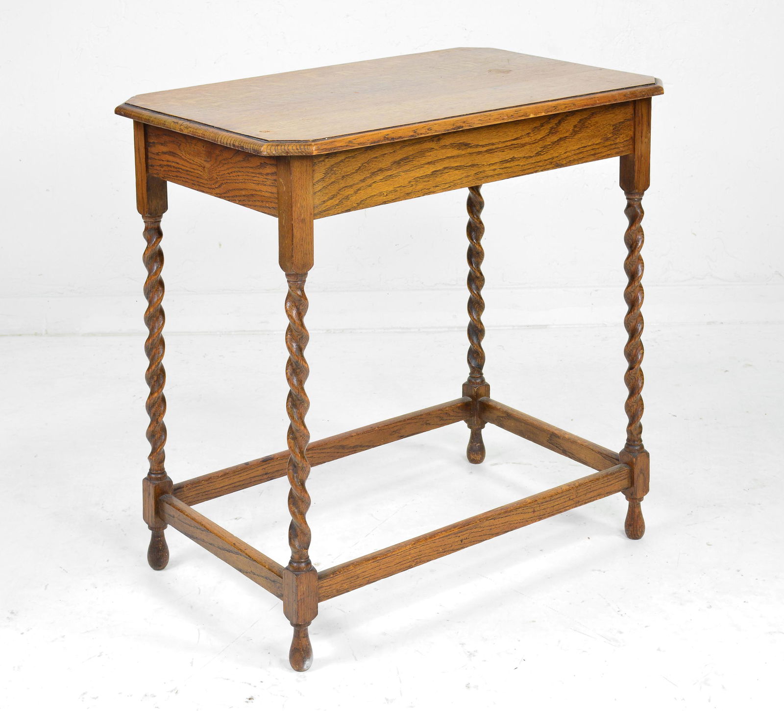 British Light Oak Barley Twist Side / Hall Table (1 of 2)