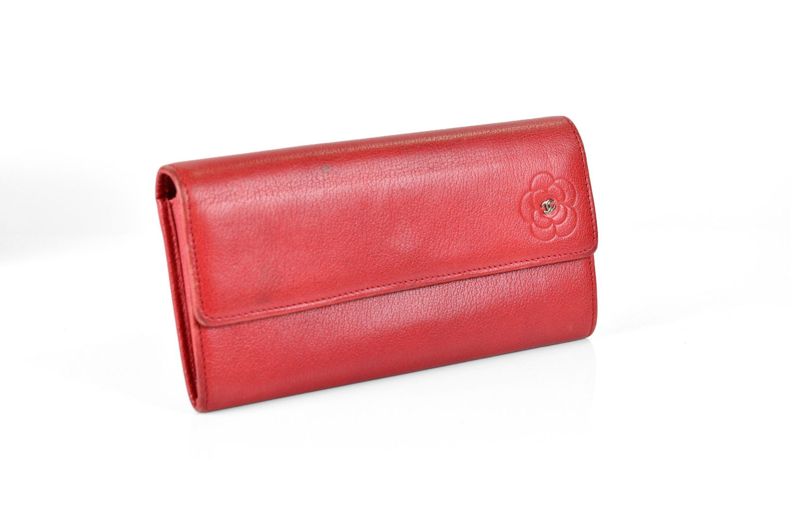 Chanel CC Camellia  Wallet -  Embossed Grained Leather (1 of 4)