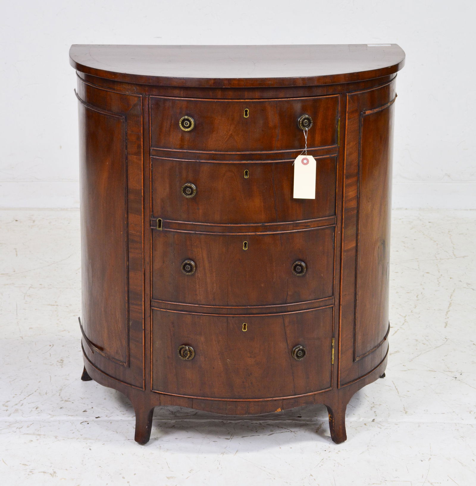 Small British Oak Cabinet (1 of 4)