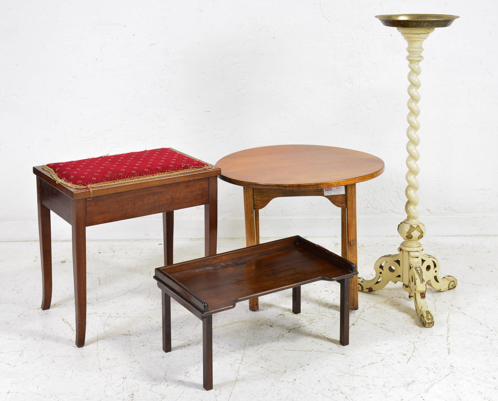 4 Assorted British Occasional Items (1 of 5)