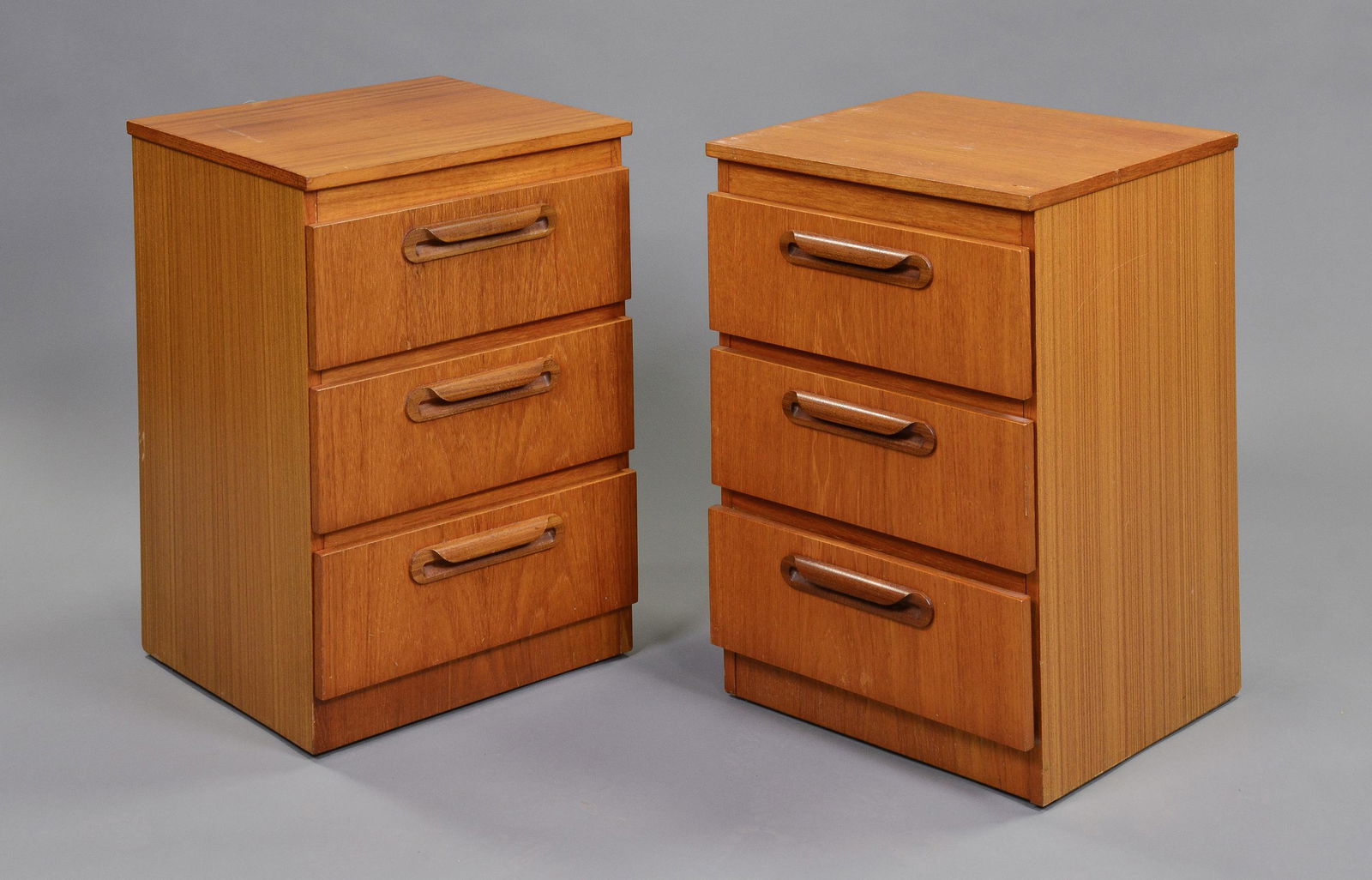 Pair of Mid Century Modern Night Stands #2 (1 of 3)