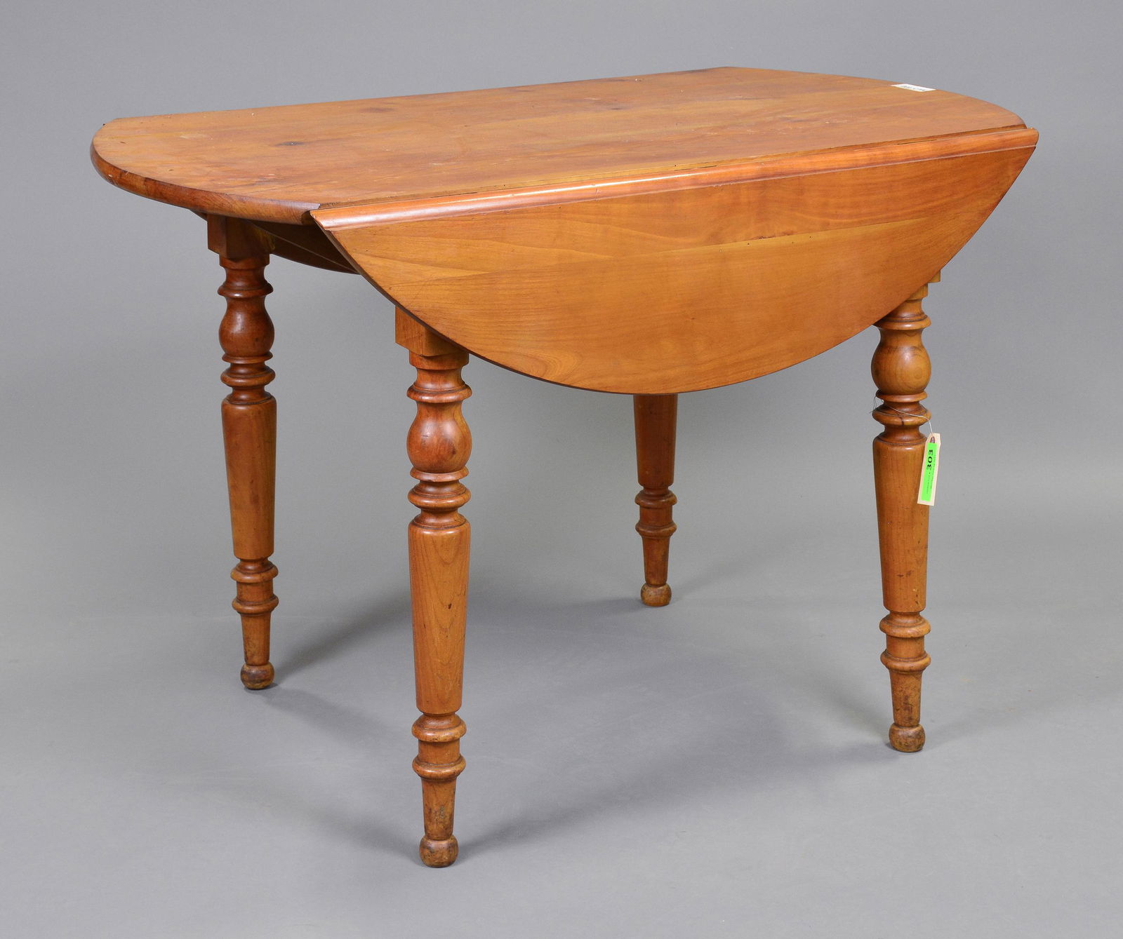 Oak Drop Leaf Table with Turned Legs (1 of 3)