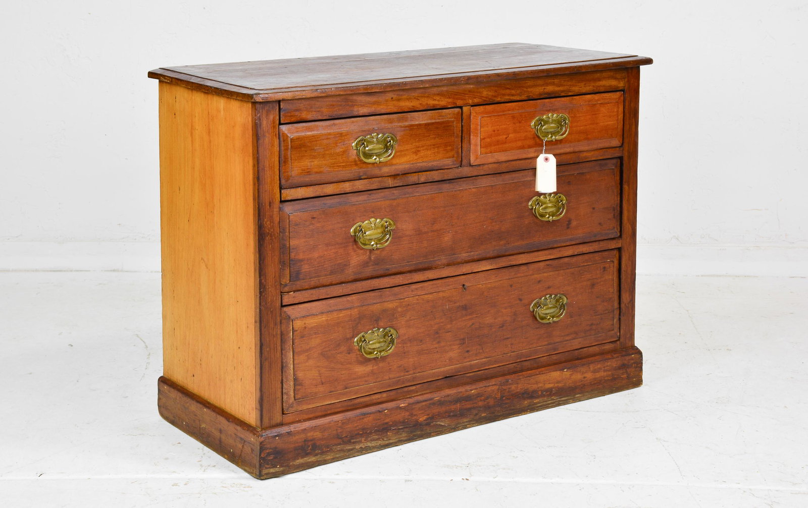 Four drawer chest: Four drawer chest 31 in tall x 42 x 19
