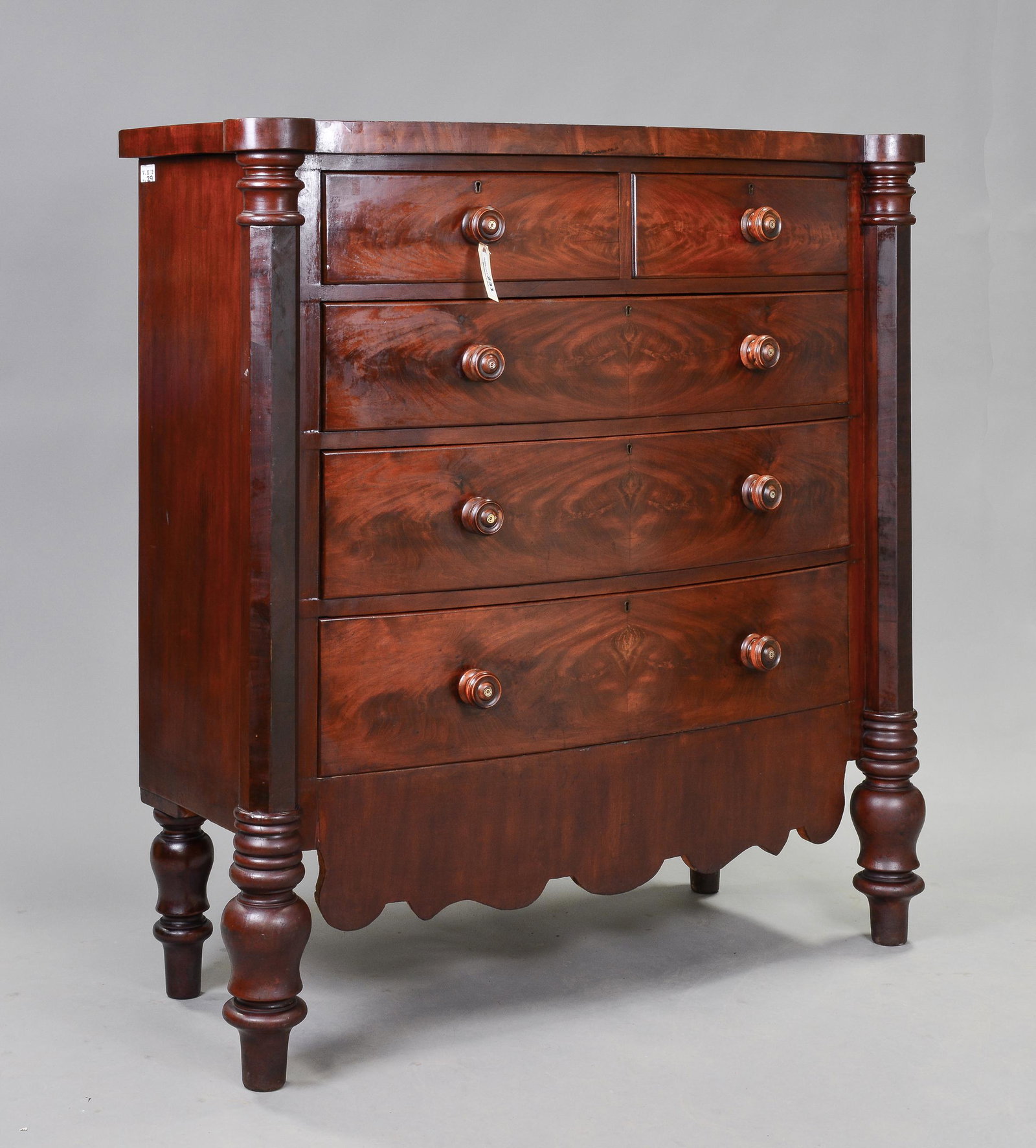 Welsh Victorian Bow Front Chest in Mahogany (1 of 3)