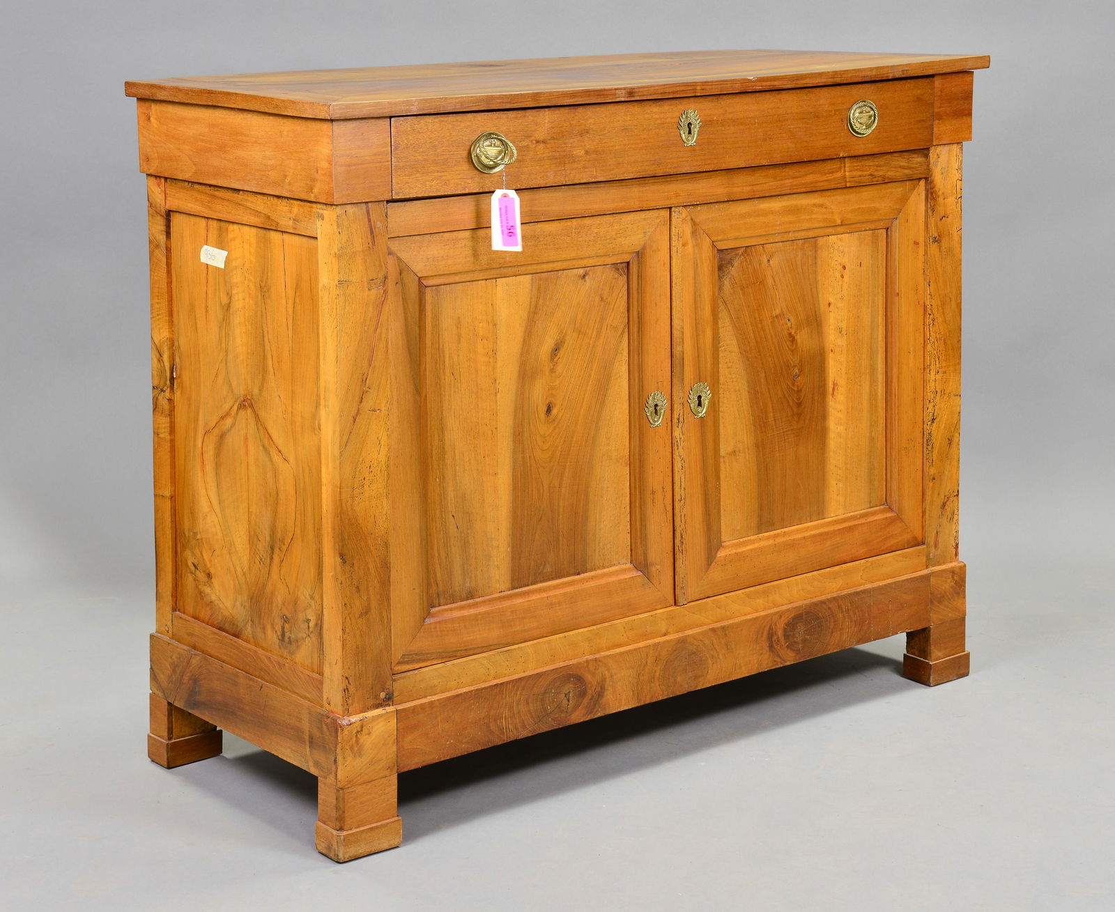 French Server (1 of 4)