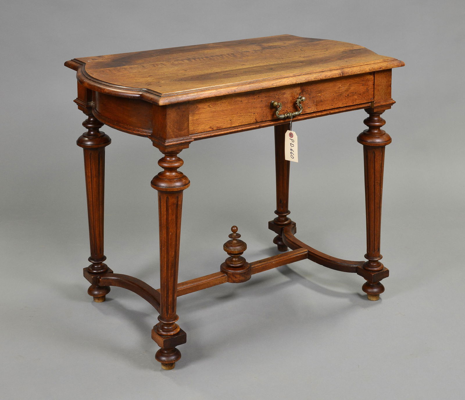 Louis XIV style  Walnut side table (1 of 4)