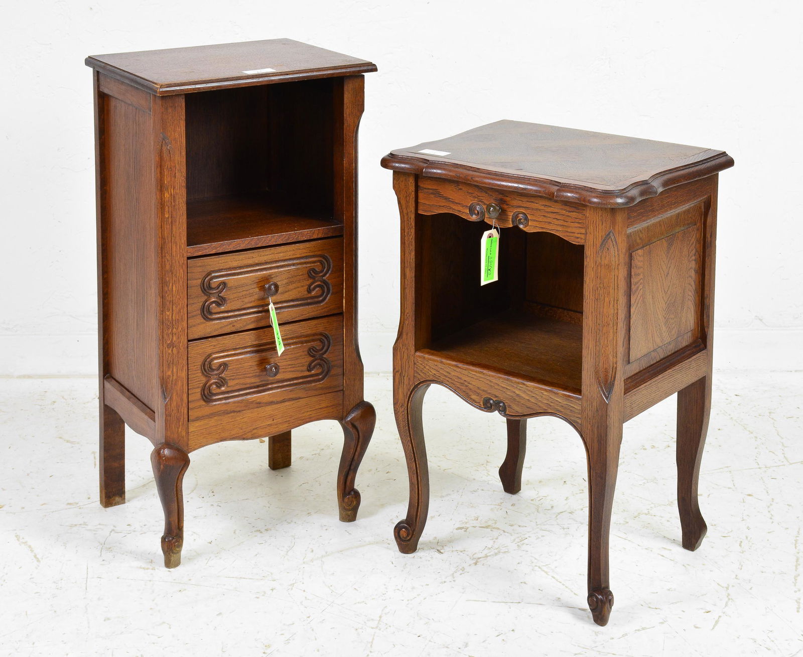 2 Small Oak Nightstands / Pot Cupboards (1 of 3)