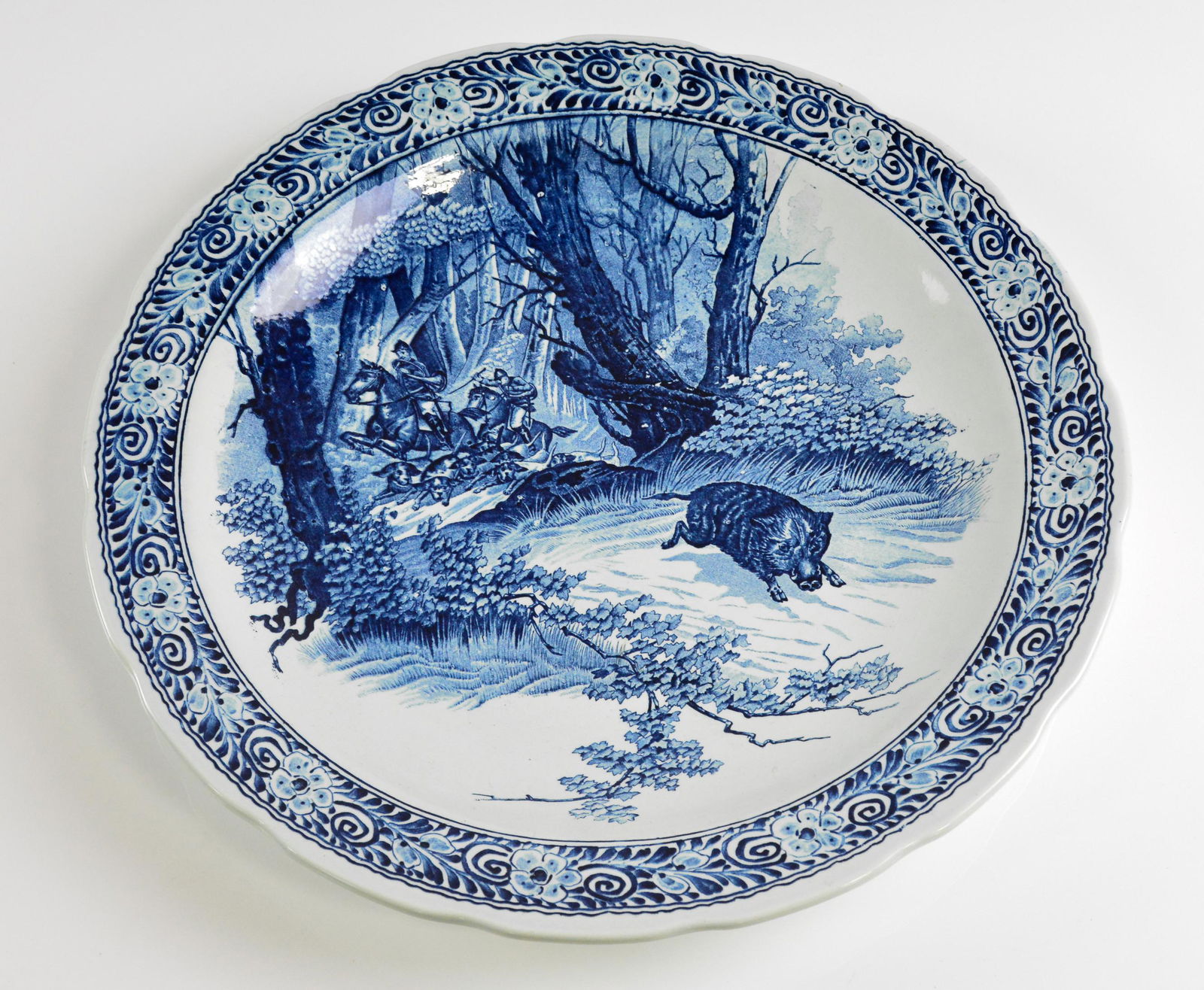 Large Delft / Blue & White Charger - Hunt Scene - Boch (1 of 3)