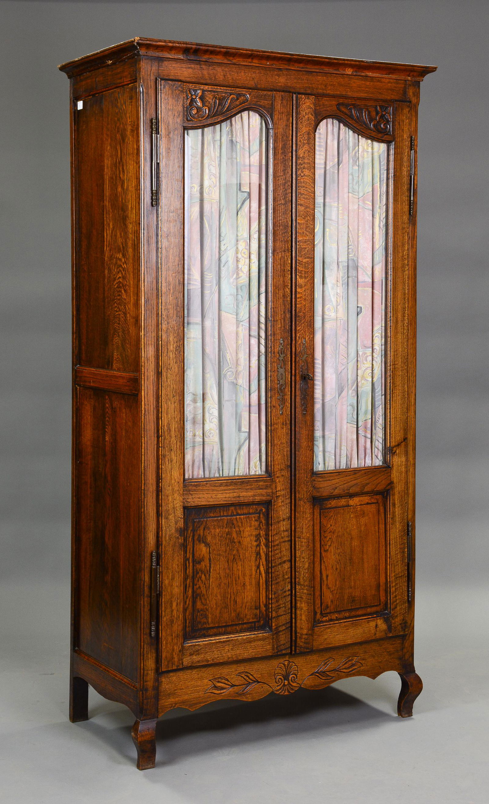 French Oak Double Door Bookcase / Cupboard (1 of 4)