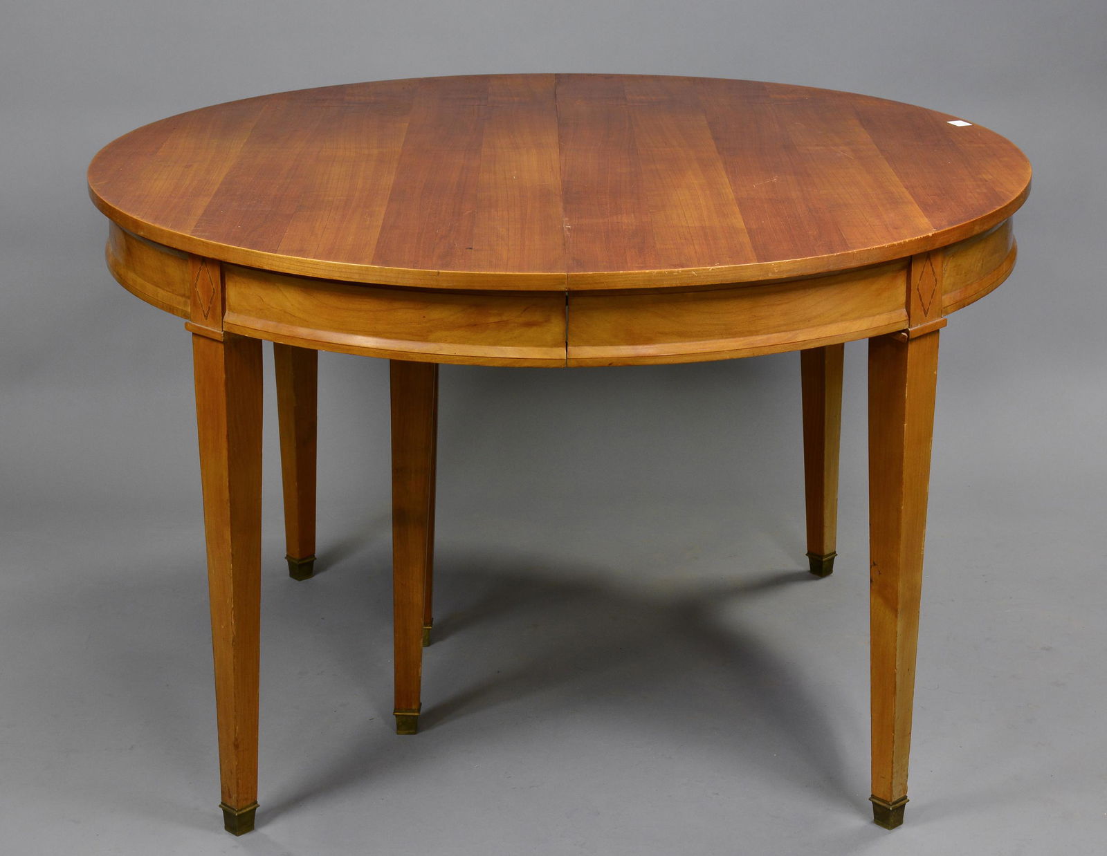European Round Oak Table With Leaf (1 of 2)
