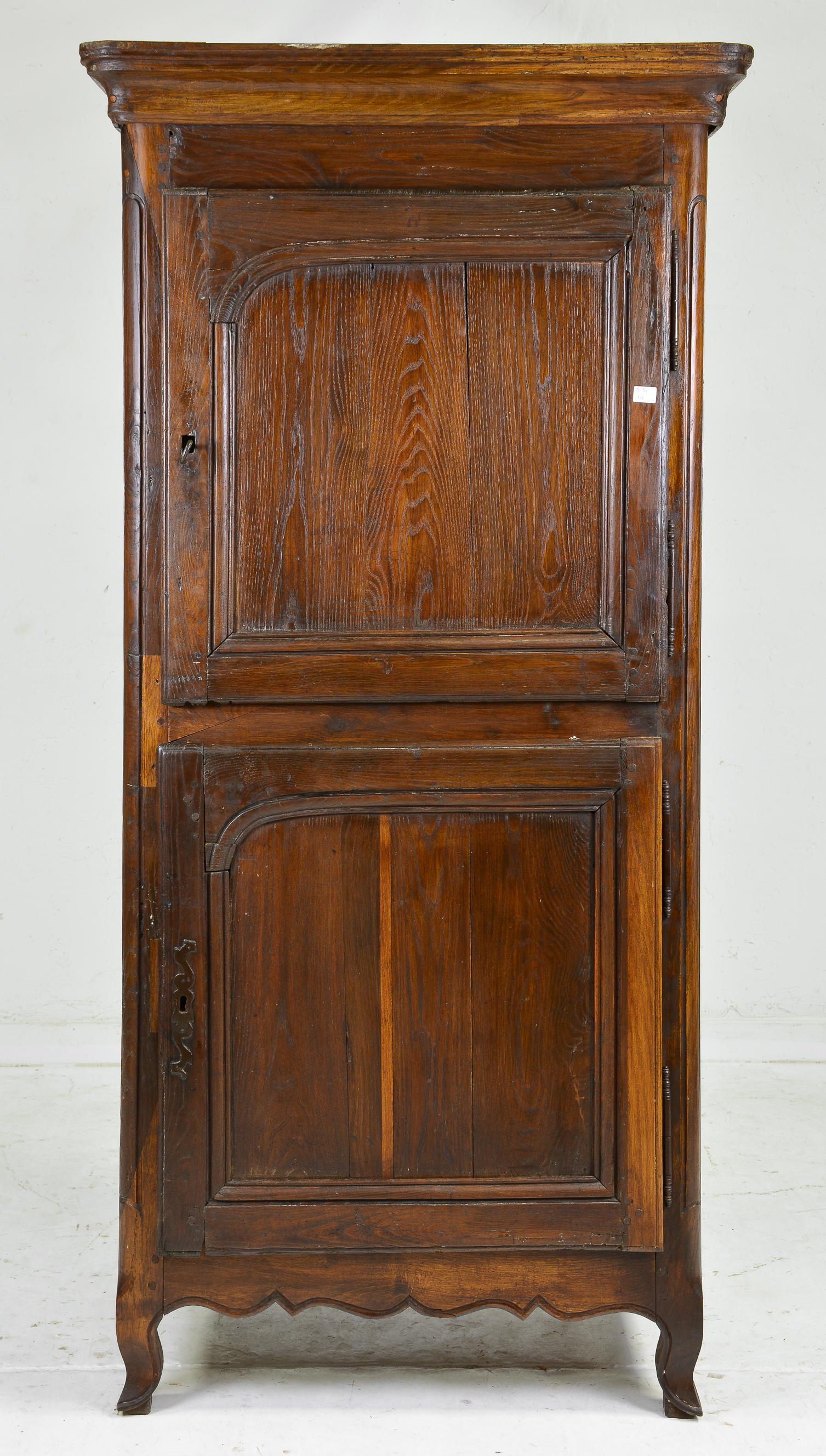 European Oak 2 Door Cupboard / Cabinet (1 of 6)