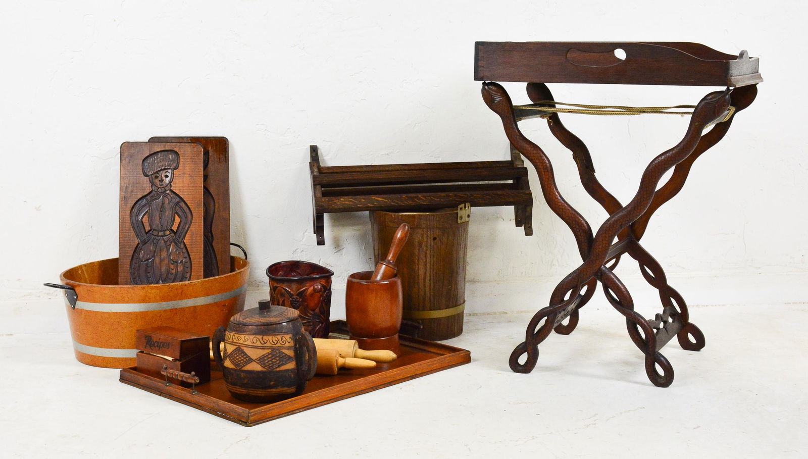14 Wooden Vintage Kitchen Items (1 of 5)