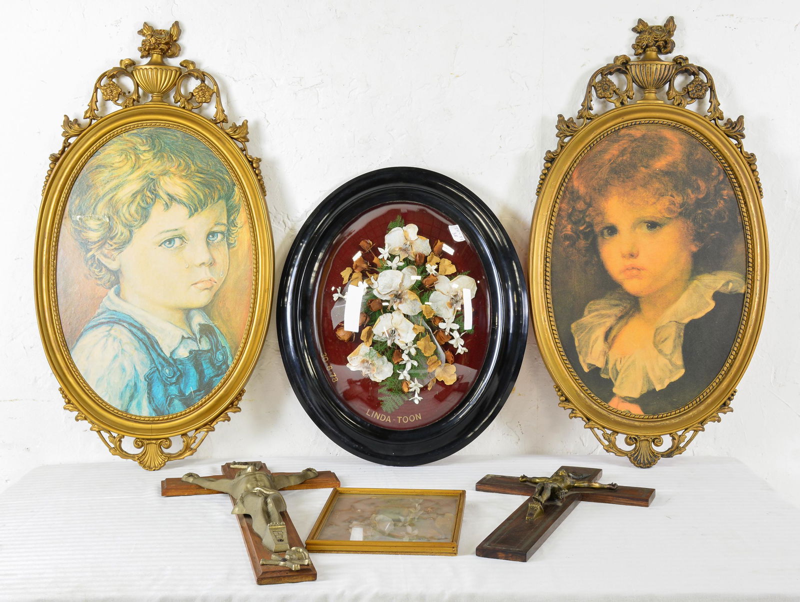 6pcs - 2 Crucifixes, Framed Art, Etc. (1 of 5)