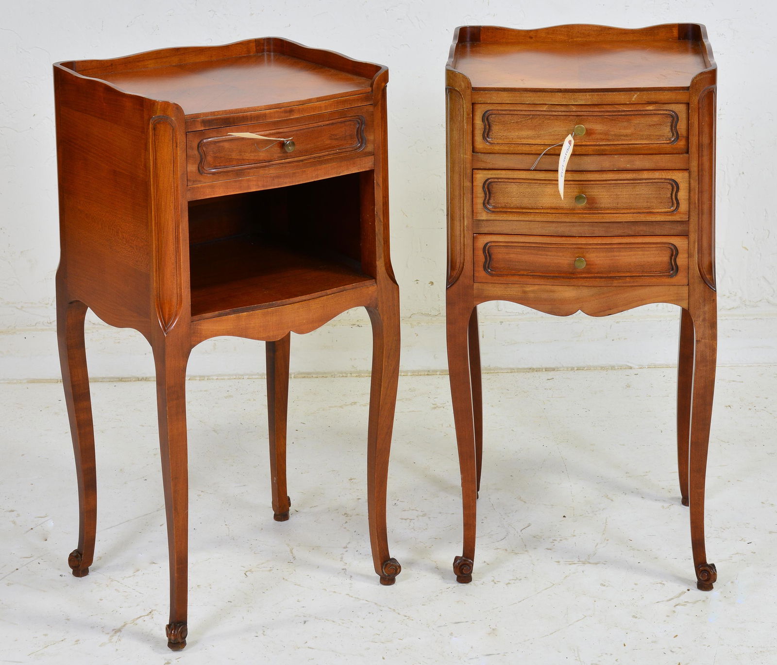2 Louis XV Style Side Tables / Nightstands (1 of 3)