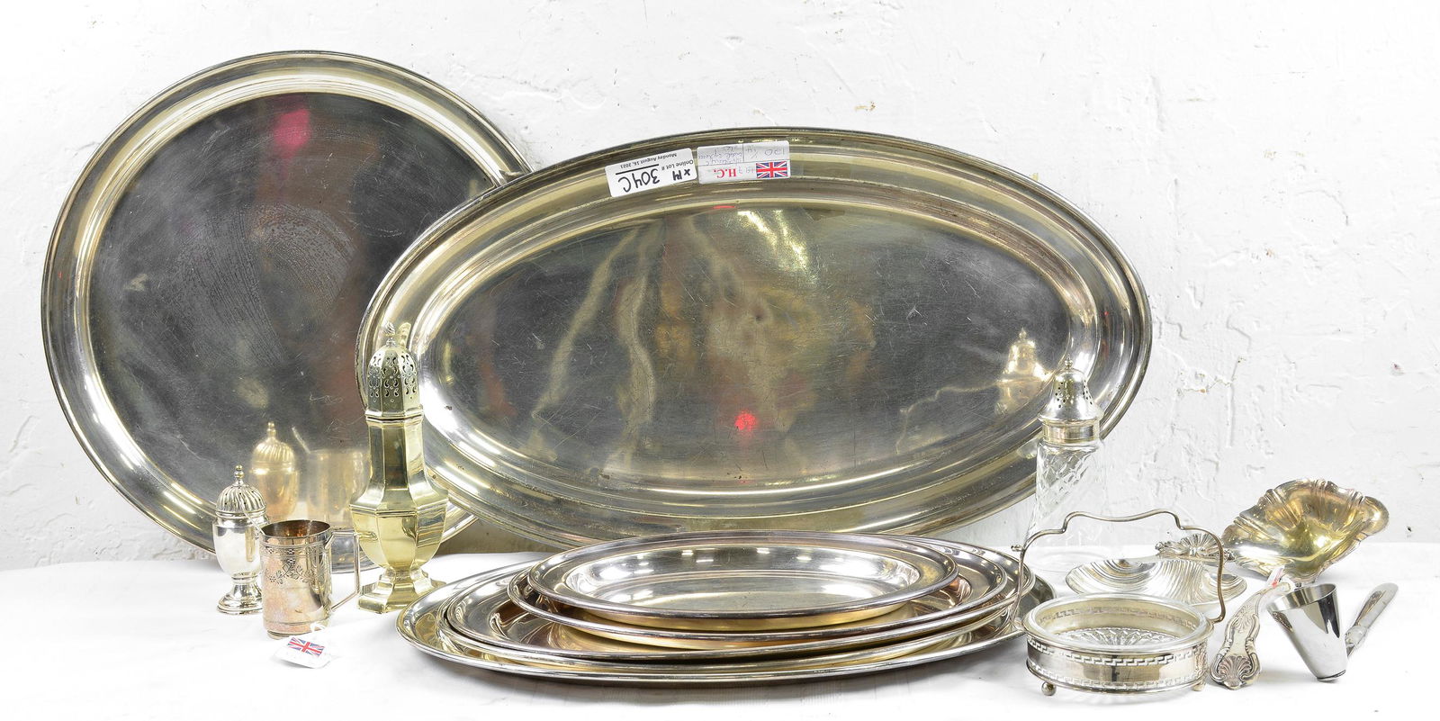 14pcs Silver Plate Platters, Shakers, Etc. (1 of 4)