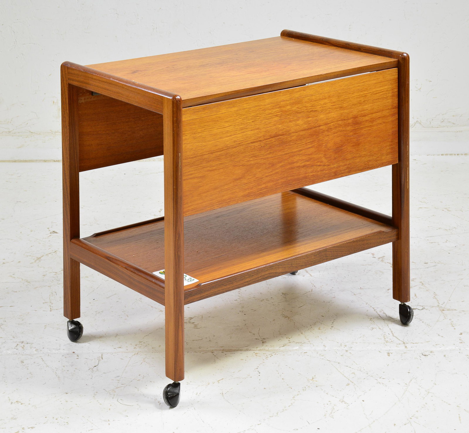 Drop Leaf Mid Century Modern Trolly / Cocktail Cart: Drop Leaf Mid Century Modern Trolly / Cocktail Cart - 26 in tall x 27 x 18