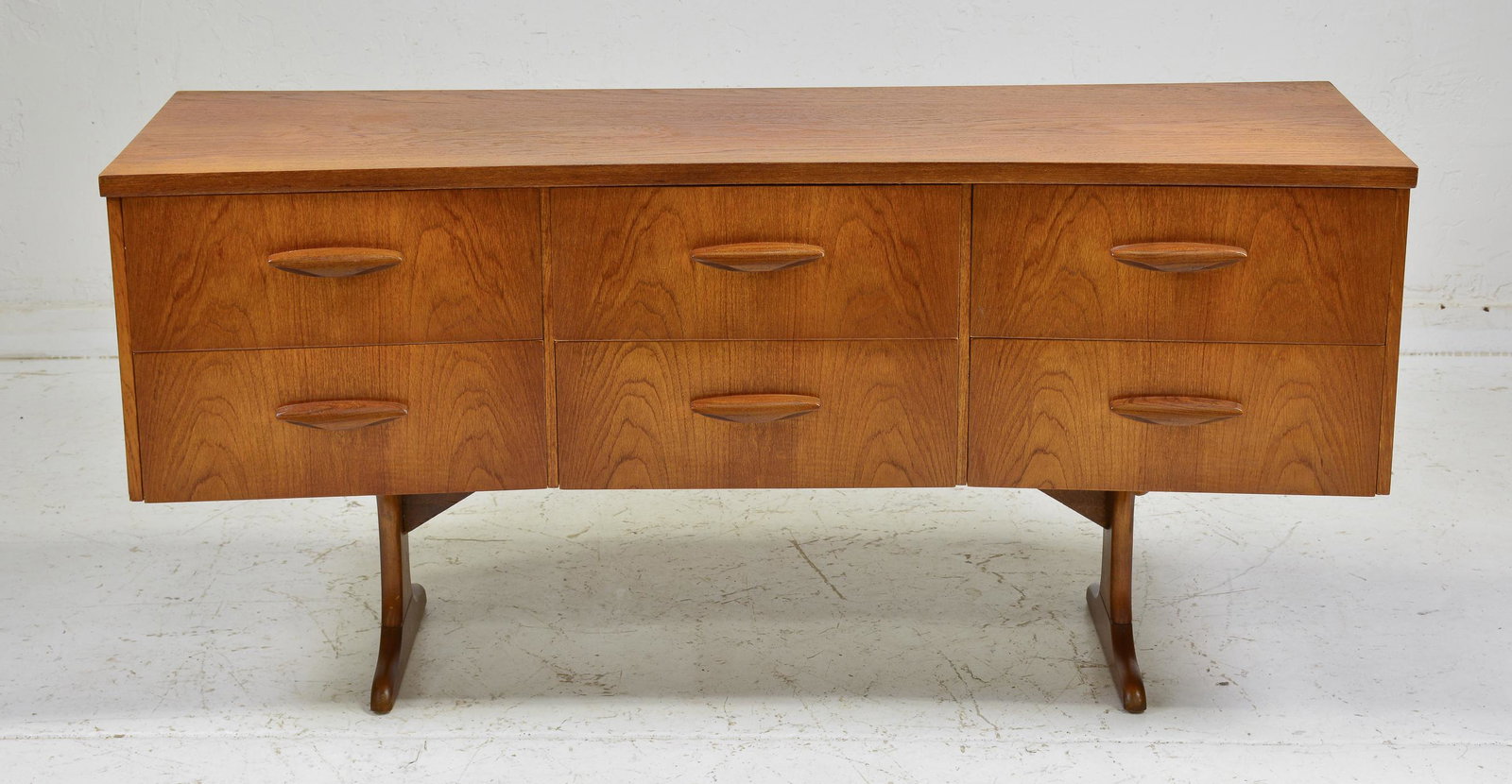Mid Century 6 Drawer Sideboard with Concave Front (1 of 6)