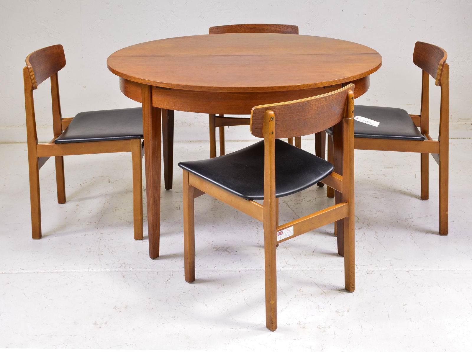 Mid Century Modern Round Dining Table & 4 Chairs (1 of 8)