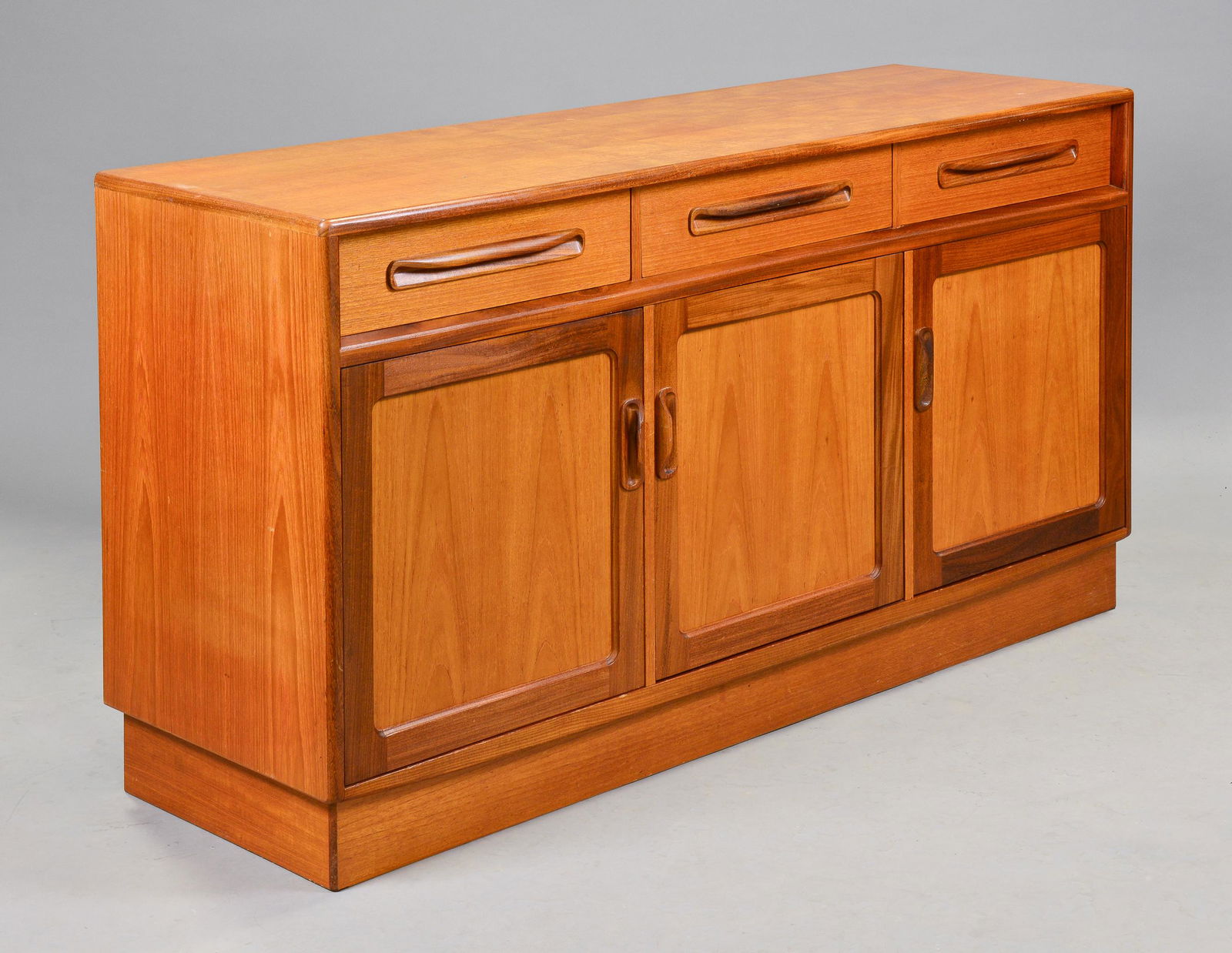 Mid Century Modern Teak Sideboard / Base - G-Plan (1 of 6)
