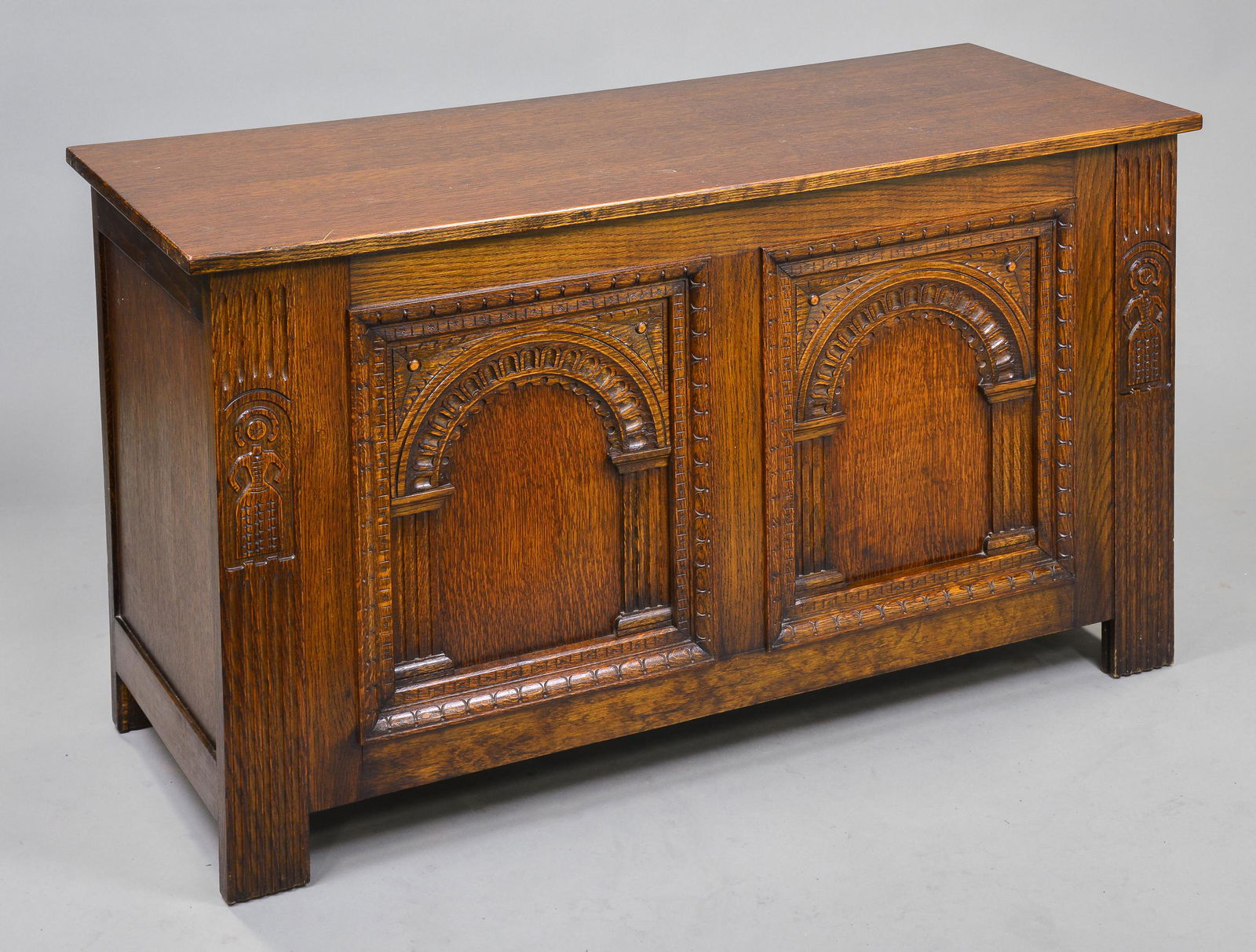 Large British Oak Coffer / Trunk (1 of 4)