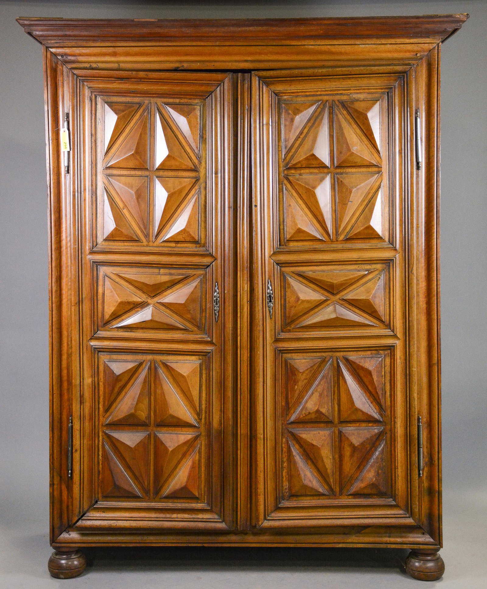 European Large Oak Double Door Robe (1 of 9)