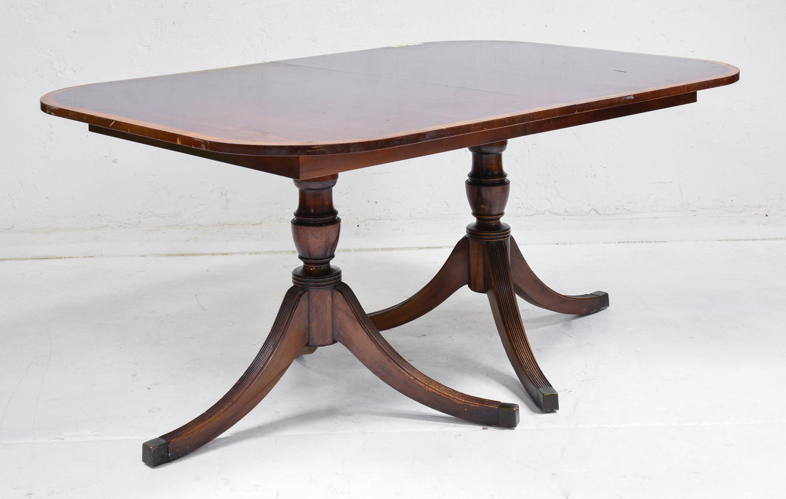 English Mahogany Dining Table With 3 Leaves (1 of 11)
