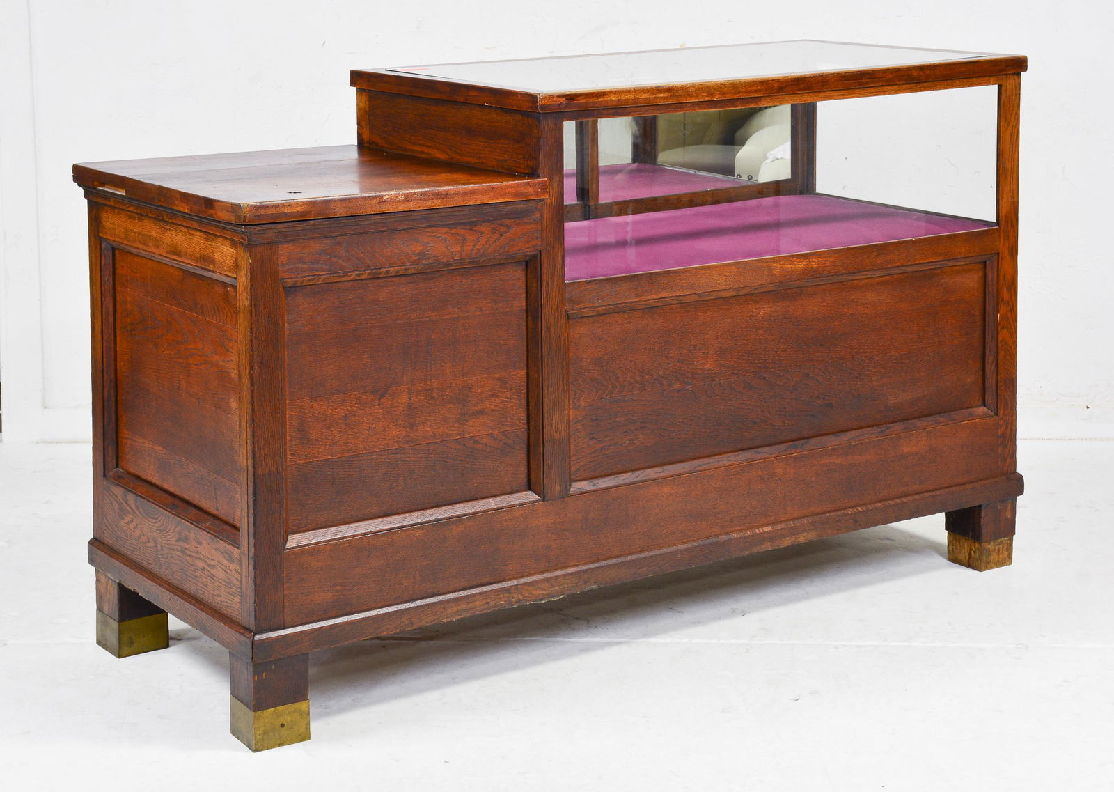 Country Store Showcase / Counter (1 of 6)