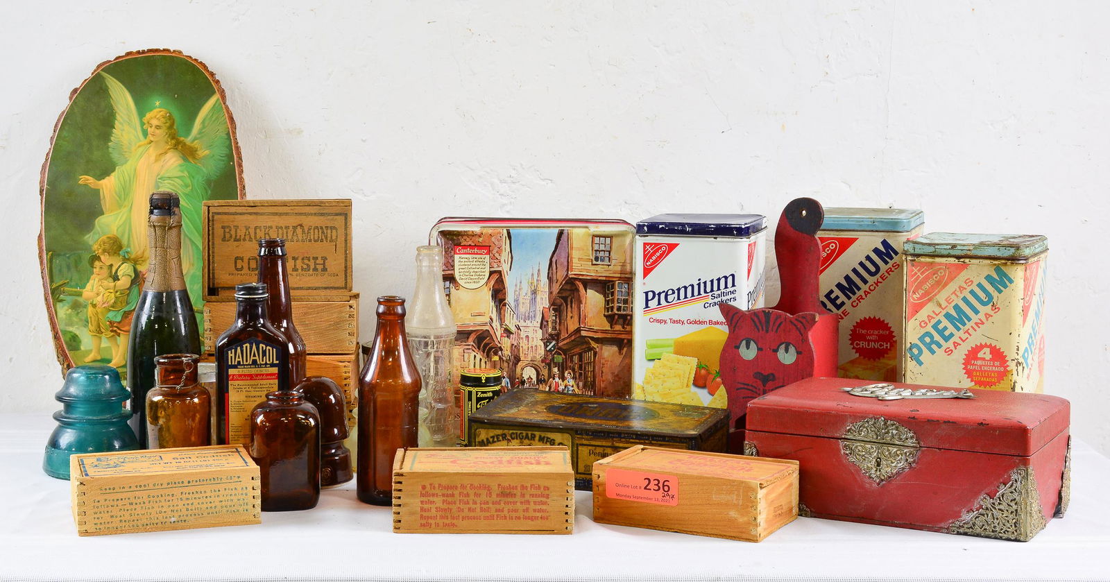 29pcs Assorted Tins, Bottles, Etc. (1 of 5)