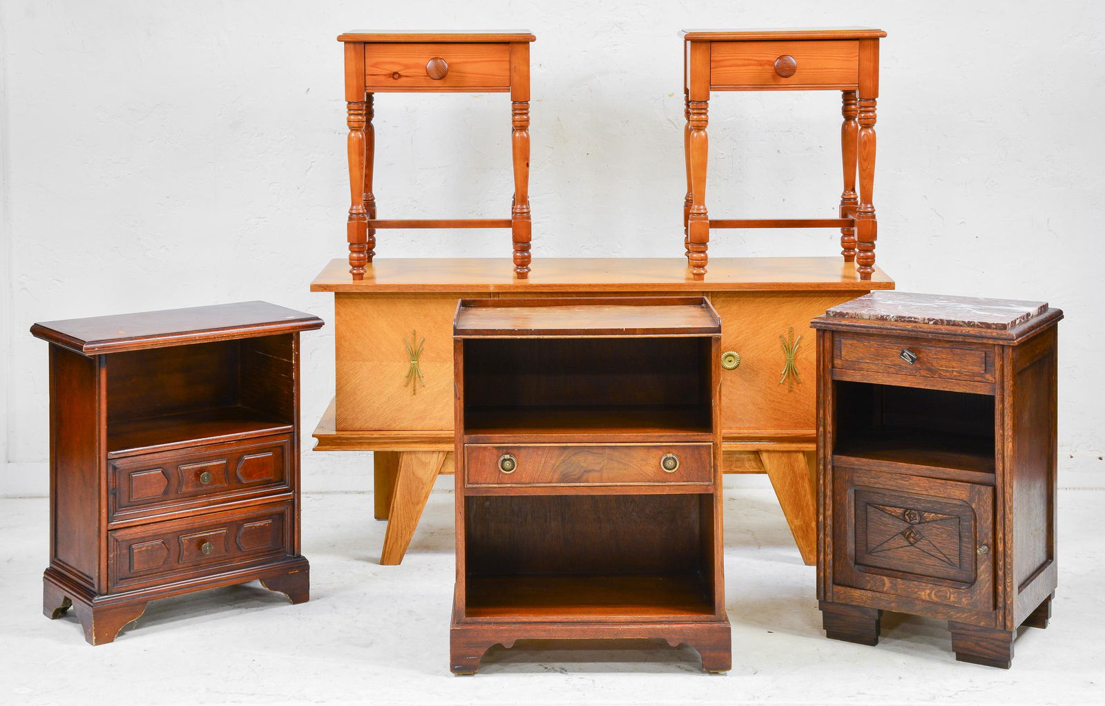 6 Pieces of European Estate Furniture (1 of 7)