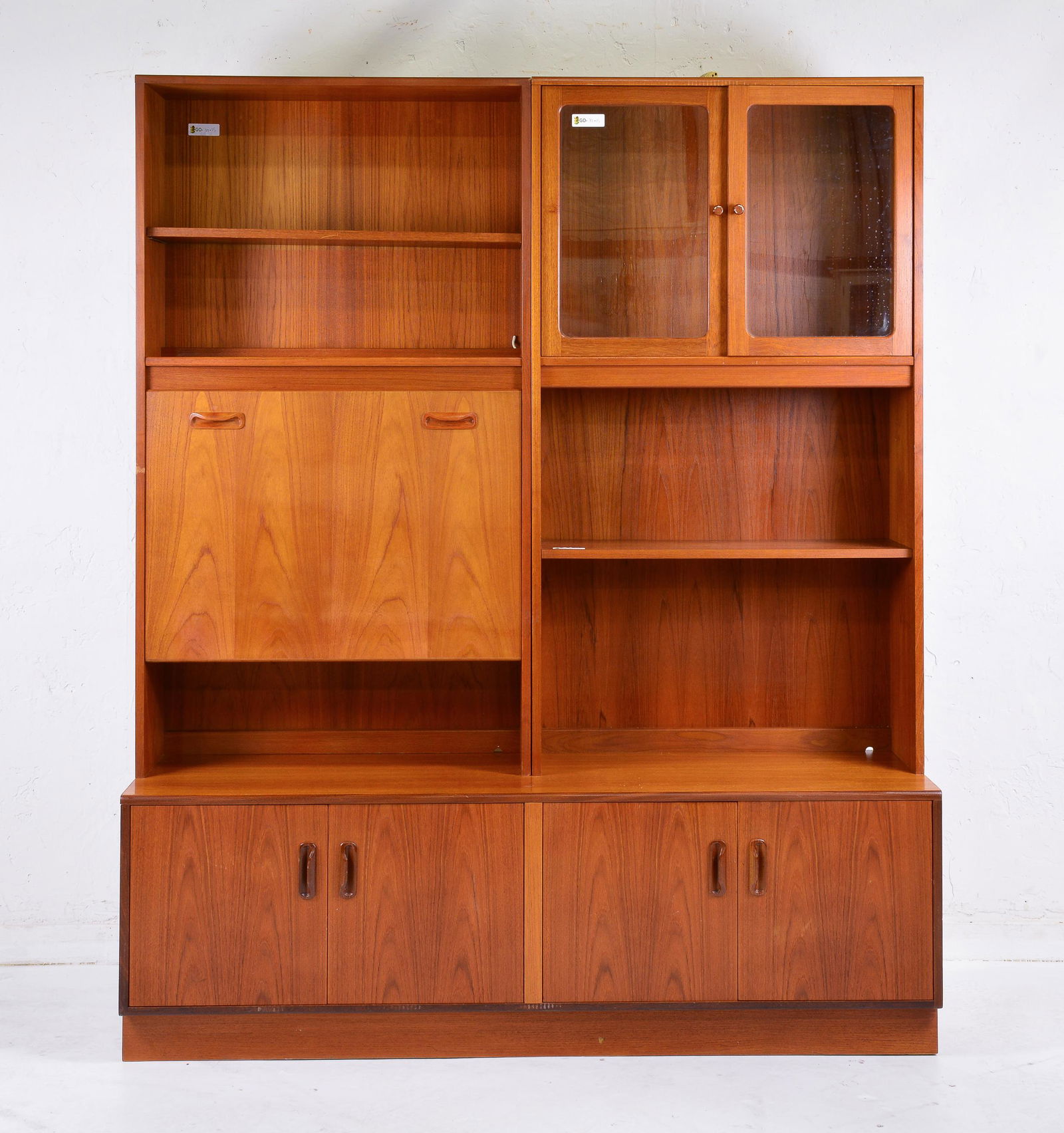 Large Mid Century Modern G-Plan Bookcase / Wall Unit (1 of 12)