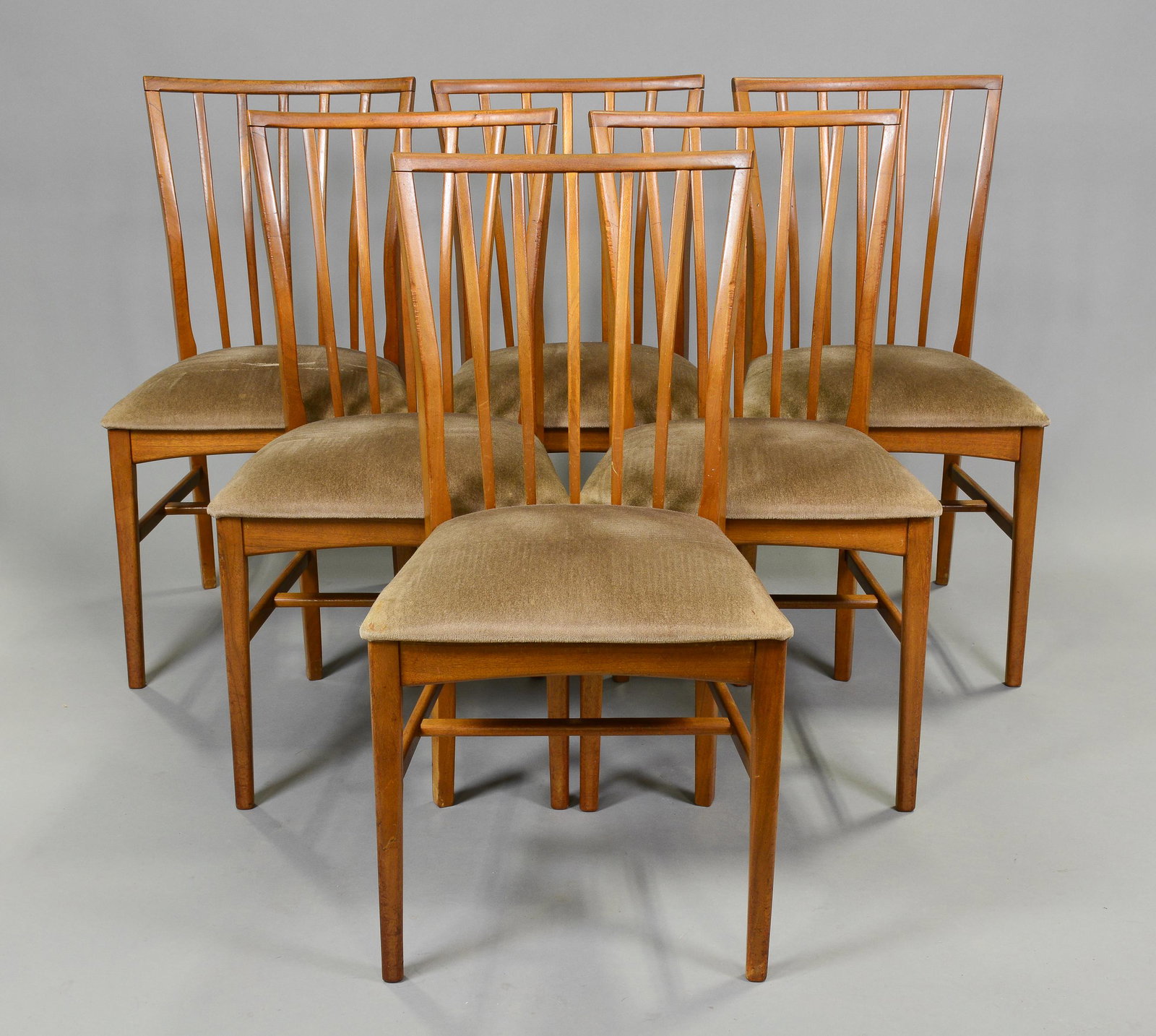 Set of 6 Mid Century Modern Dining Chairs: Set of 6 Danish Modern Style Dining Chairs - 35 in tall x 18 x 19
