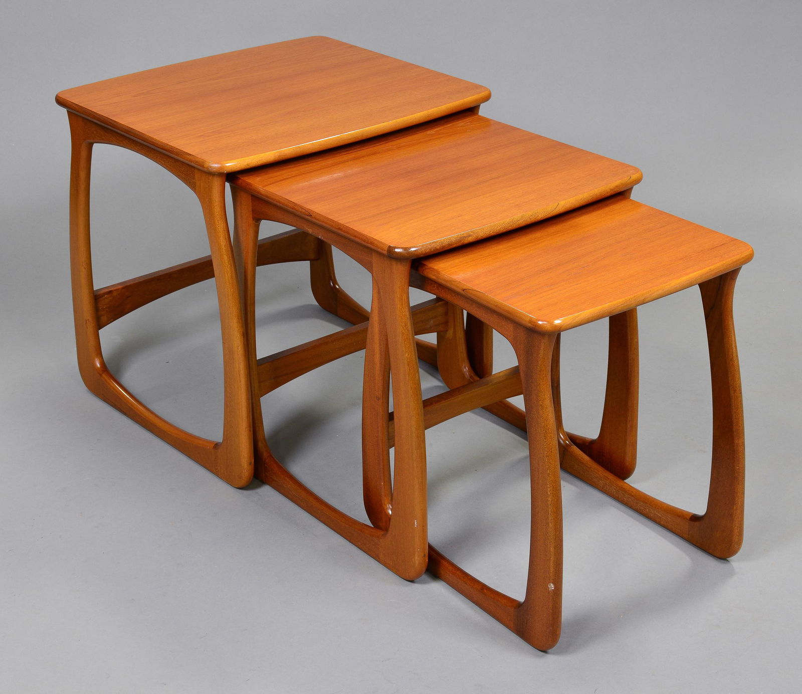 Mid Century Modern Nest of Three Tables (1 of 2)