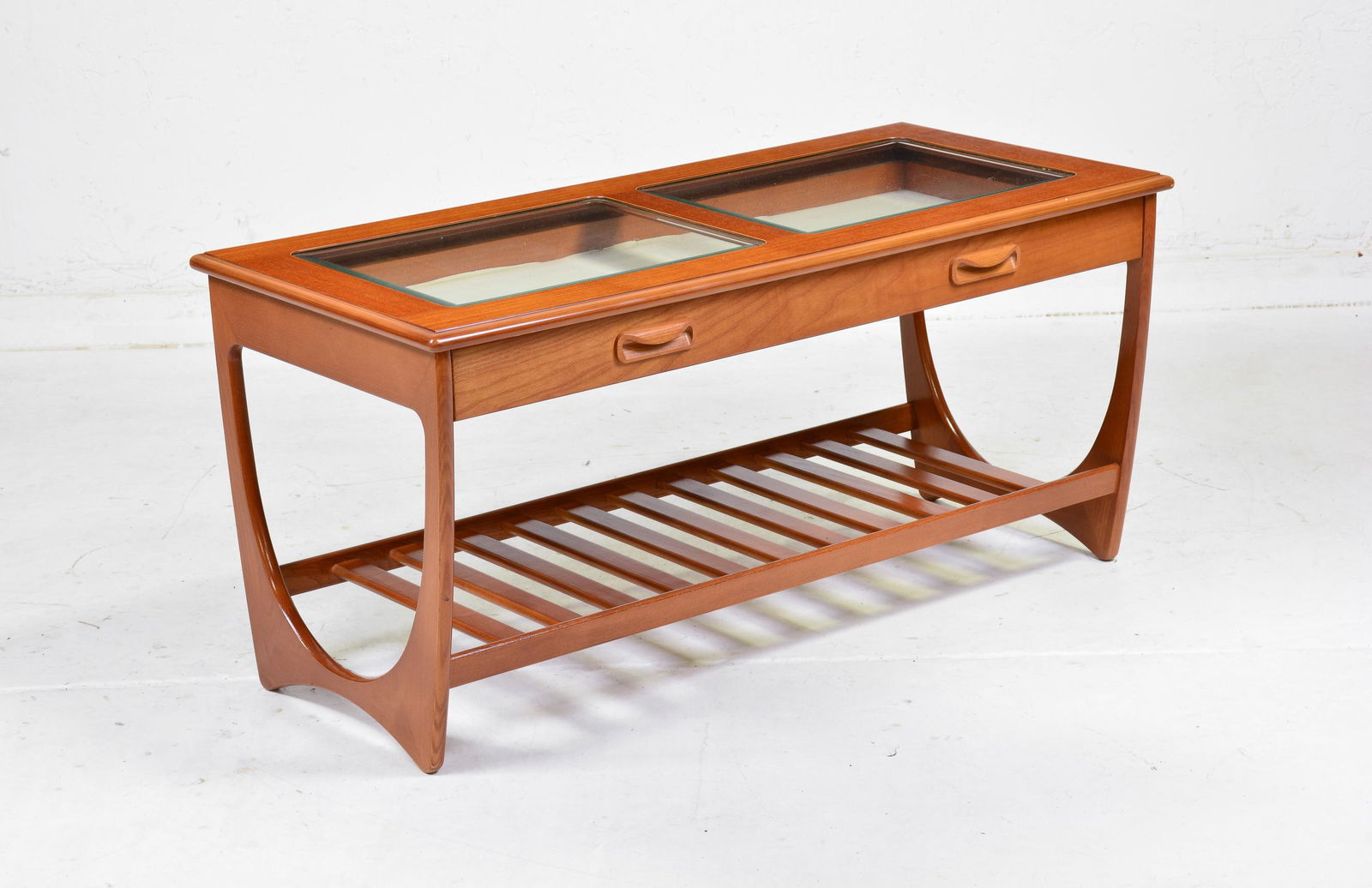 Mid Century Modern Display Coffee Table - G-Plan (1 of 5)