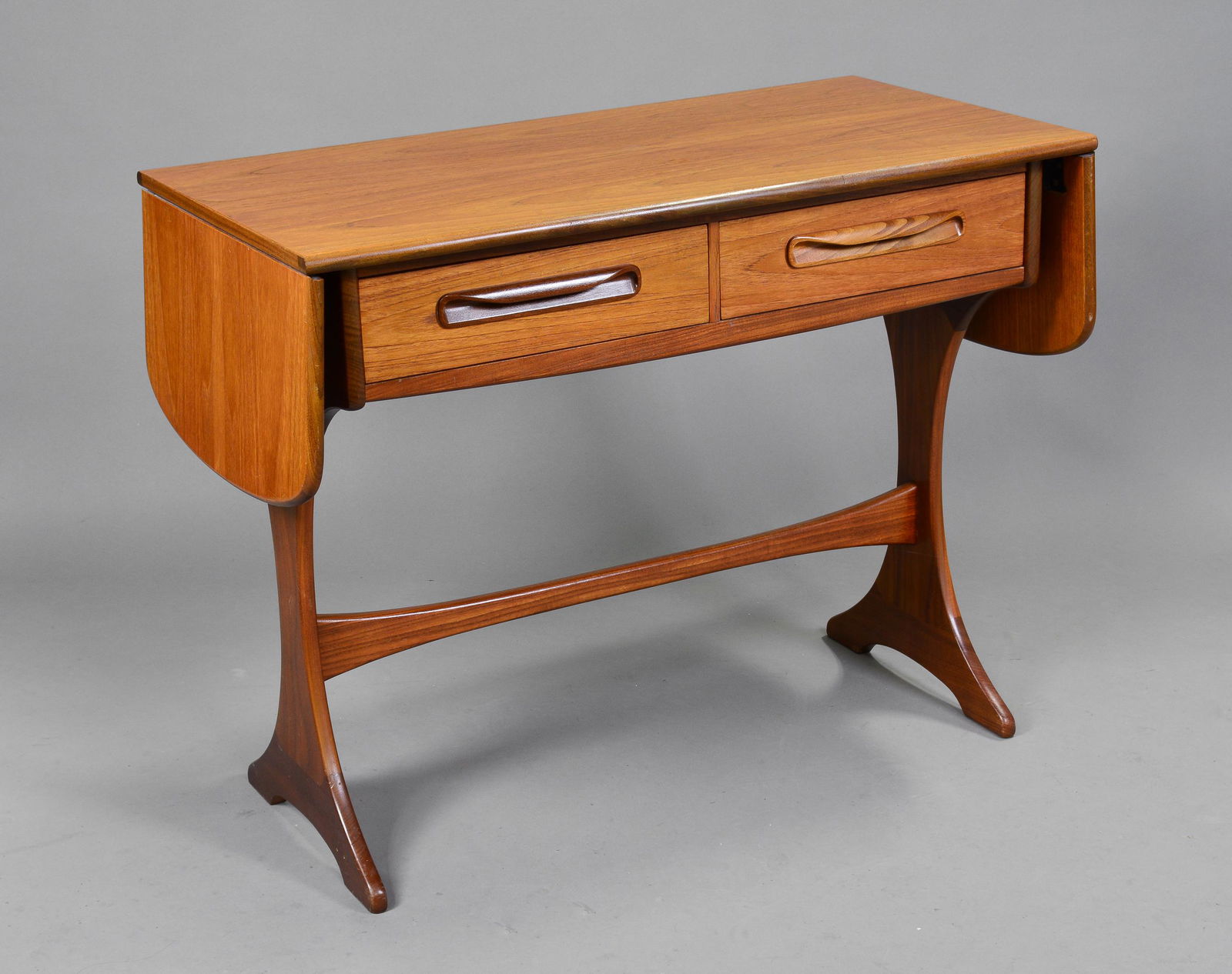 Mid Century Modern Teak Console / Hall Table By G-Plan (1 of 5)