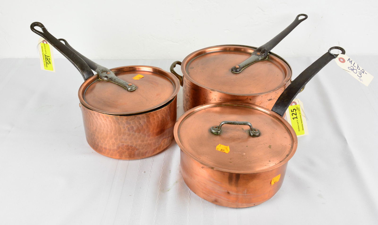 3 Copper Sauce Pans with Lids (1 of 4)